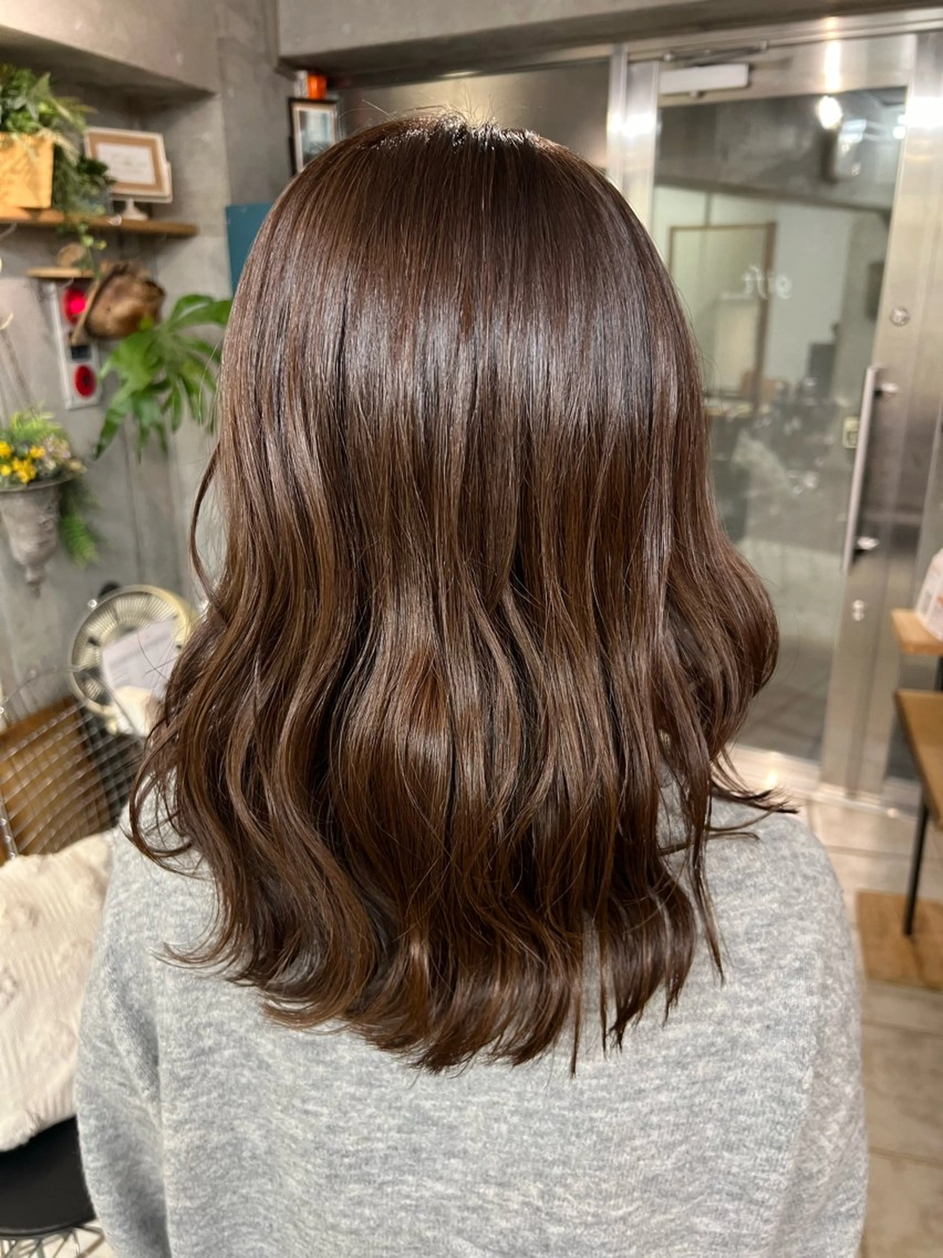 セミロング 土田かほ/本日🈳 透明感カラー🍃のヘアスタイル