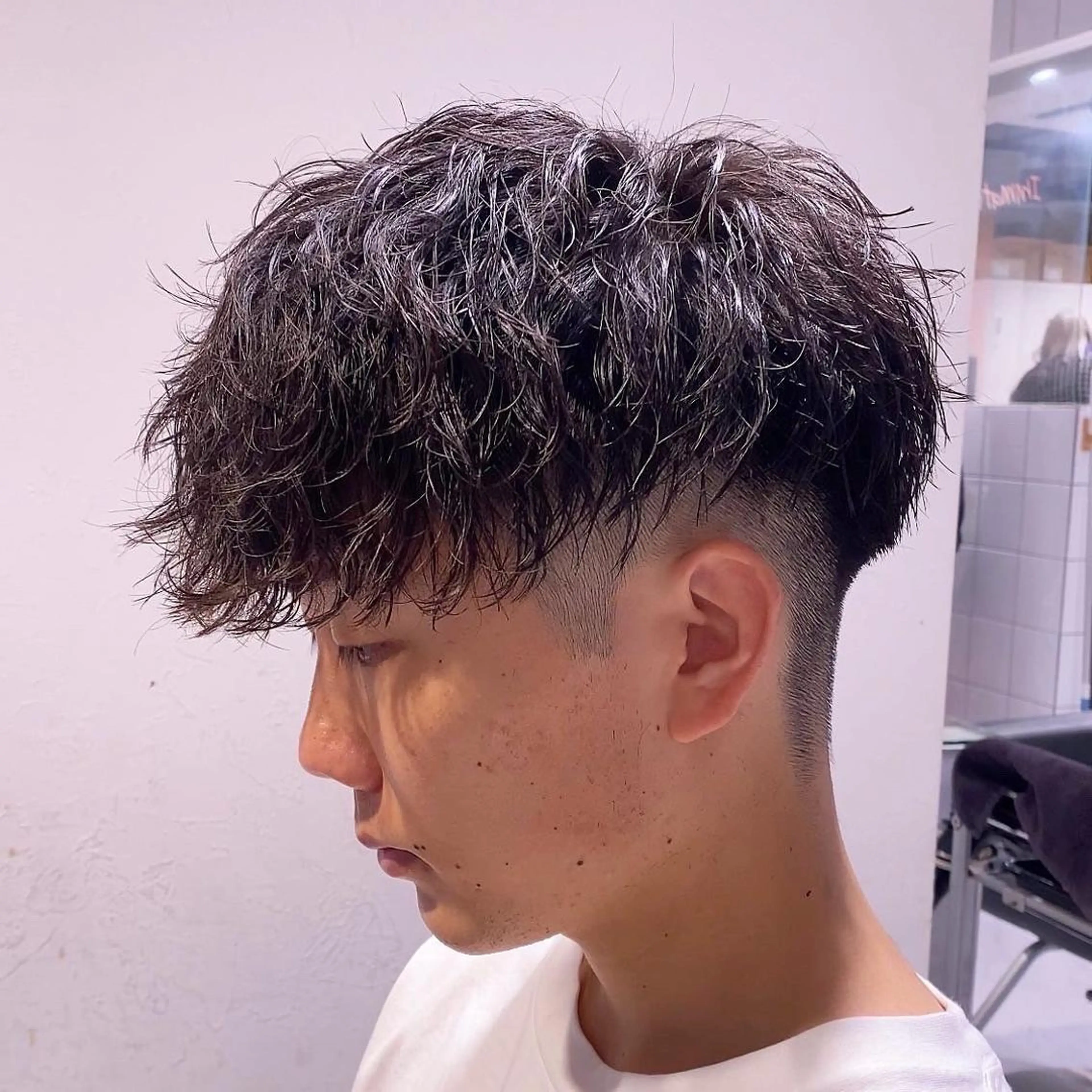 カラー 🔥大人の色気パーマ メンズヘア特化🔥のヘアスタイル