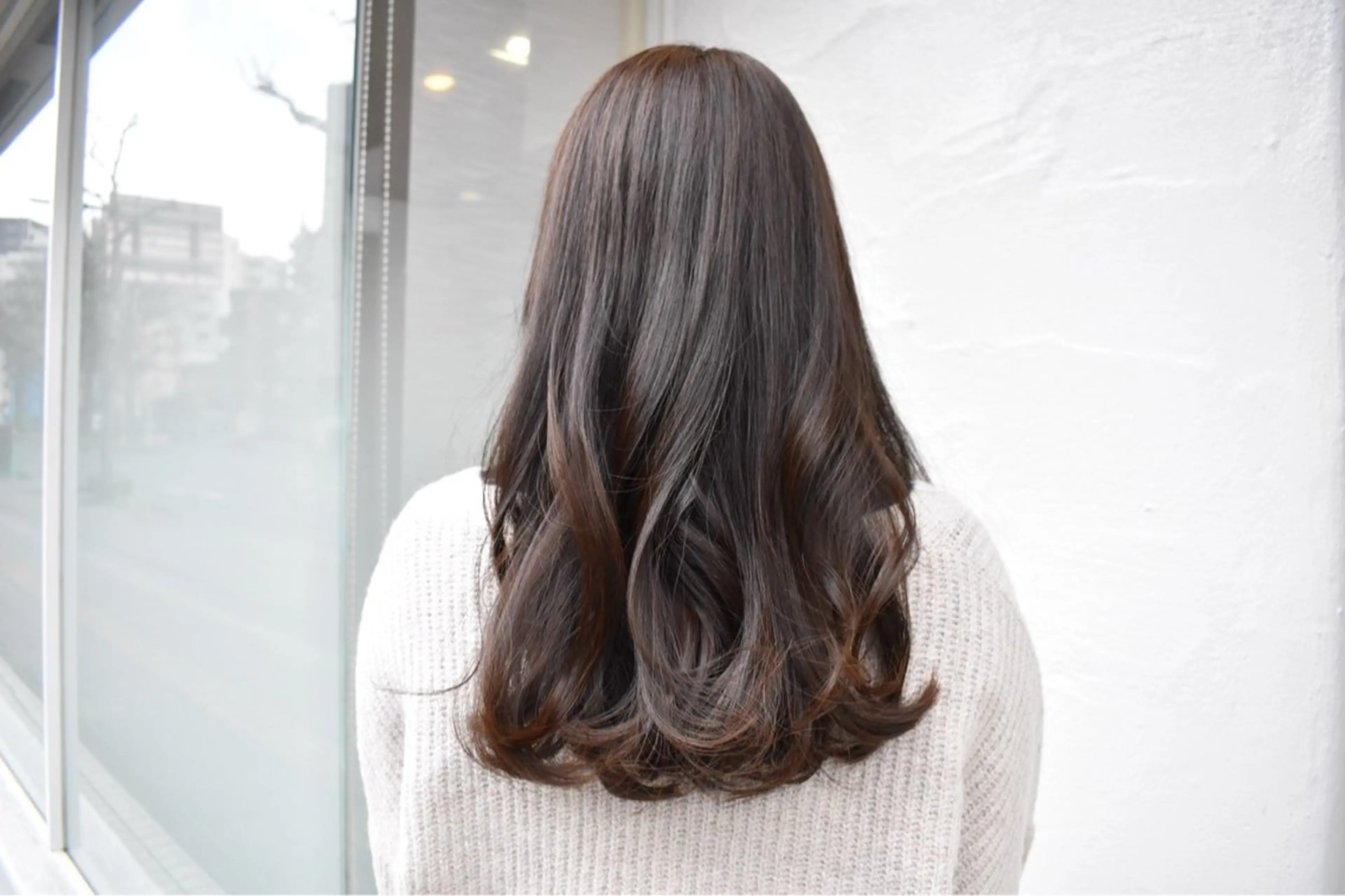 ロング カラー ヘアサロンジプソ【旧ライラ】所属・佐々木 美帆のヘアスタイル