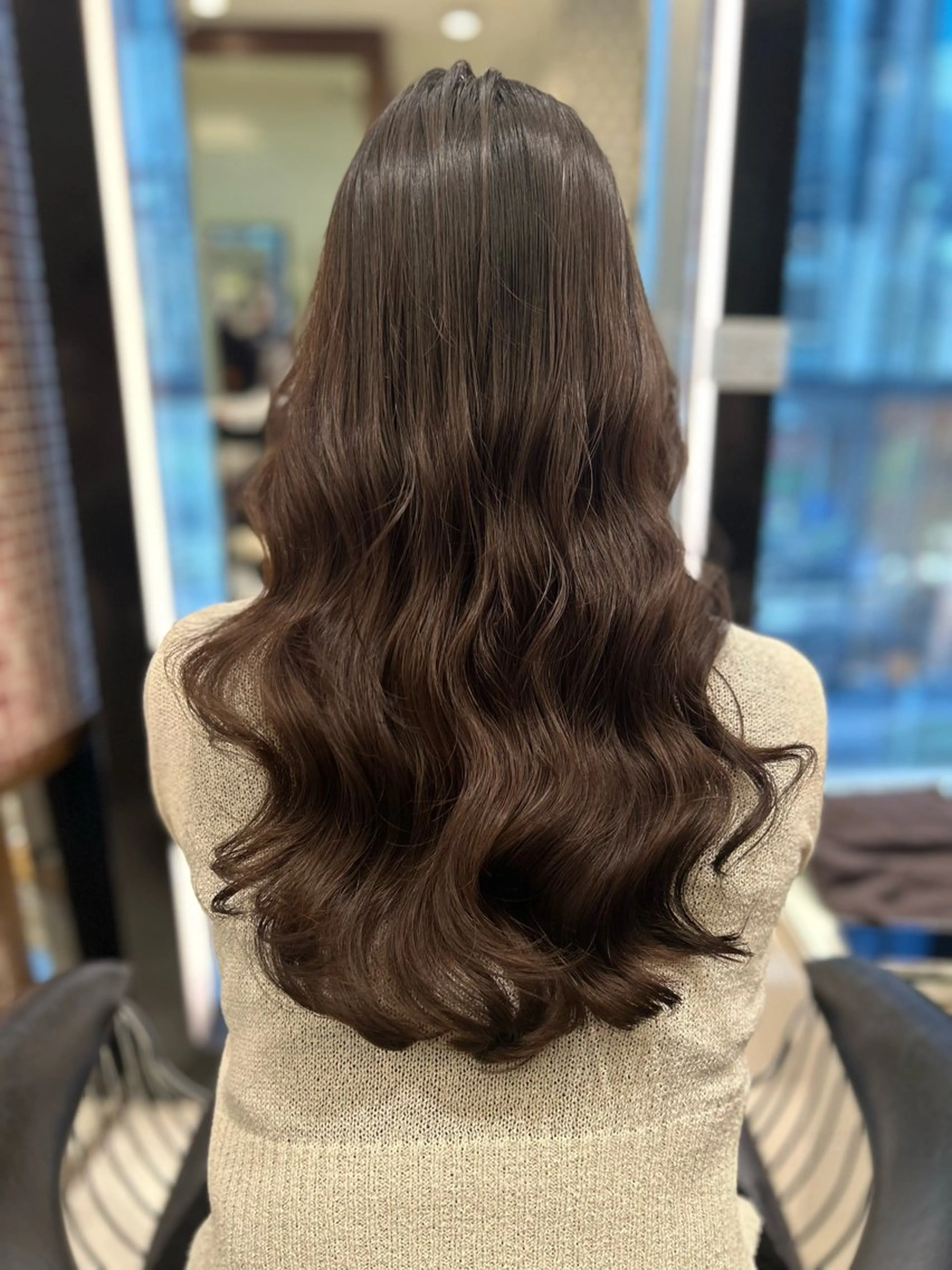 セミロング パーマ カット パーマ コテ巻き風パーマ✨ 韓国ヘア🤎近下菜央のヘアスタイル