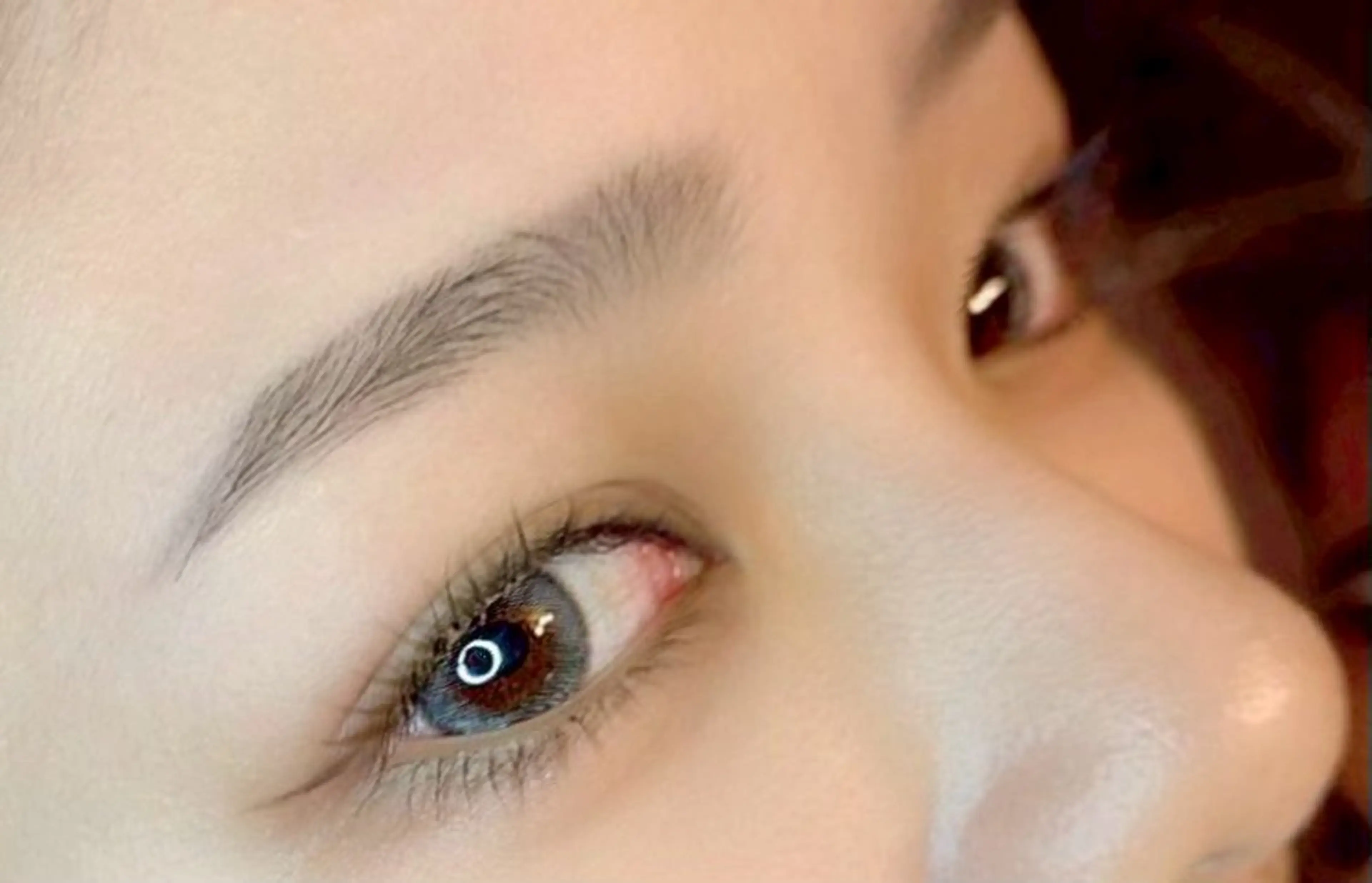 アイブロウ 眉毛ワックス脱毛 brow bar tokyo所属・brow bar tokyo【乃木坂】のマツエク・マツパデザイン