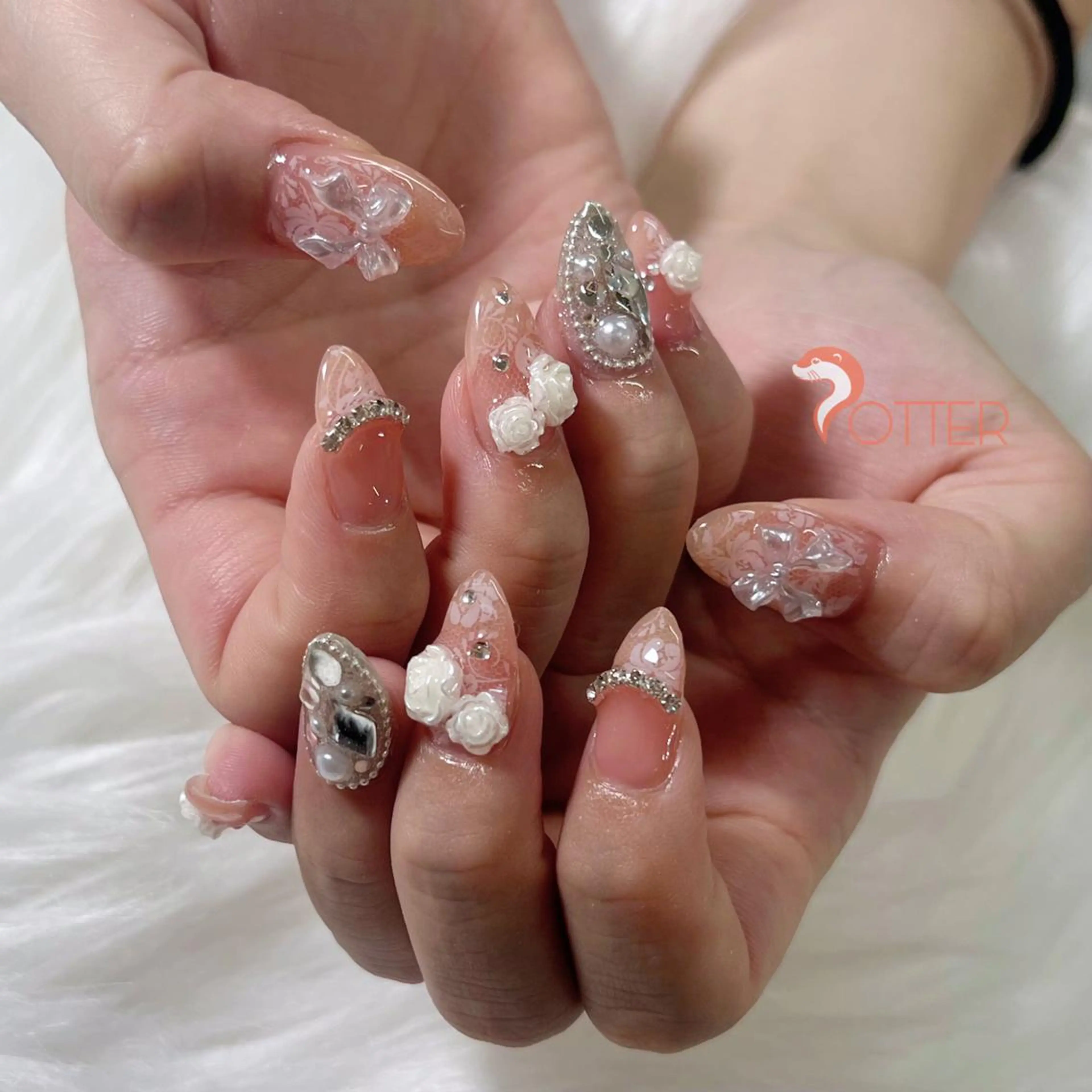 ネイル ハンドネイル OTTER NAILのネイルデザイン