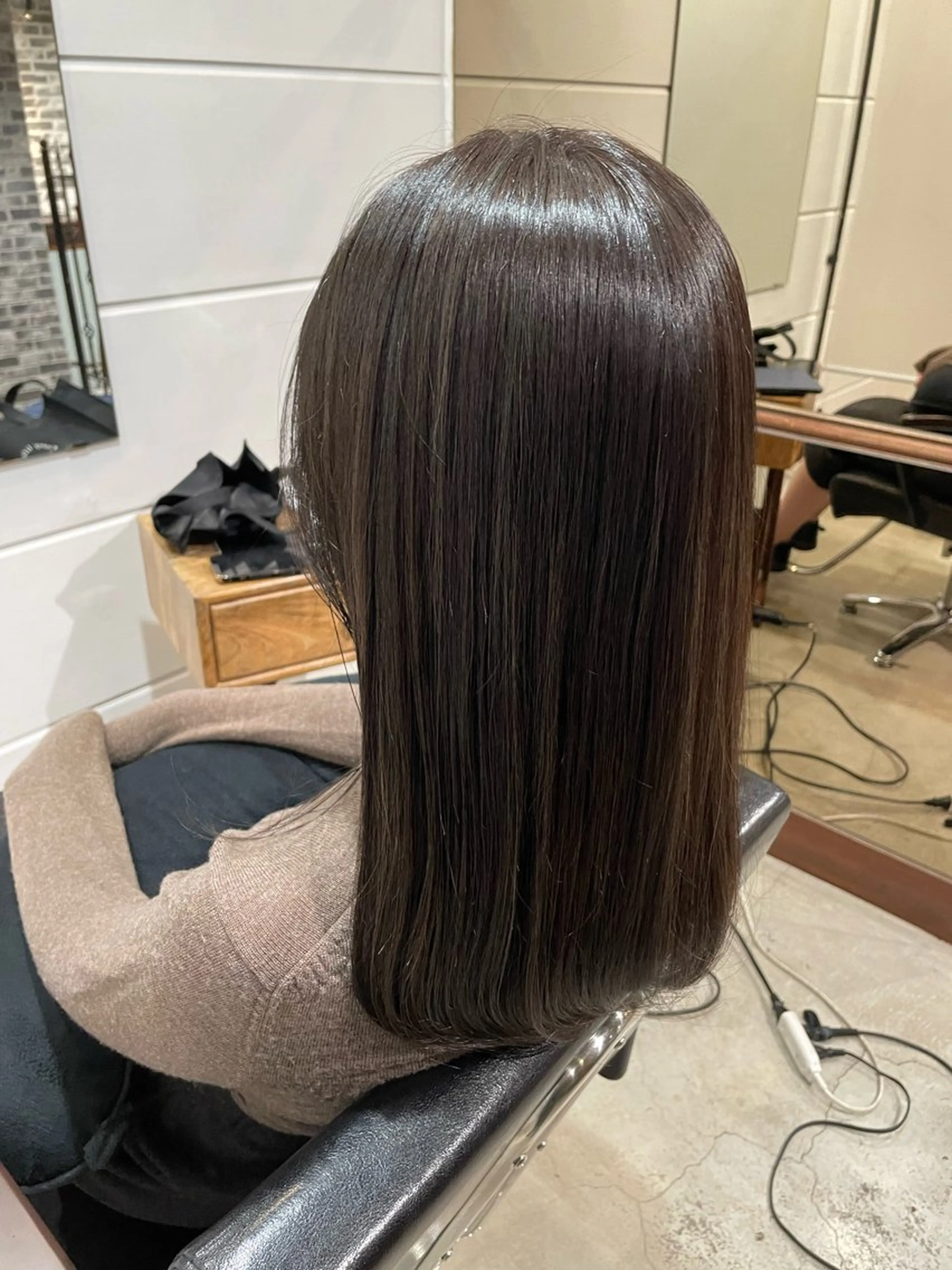 ロング カラー ブラウンカラー 透明感カラー ハイライトカラー ハイライト 【お洒落パーマ】 Elme　肥塚康汰郎のヘアスタイル