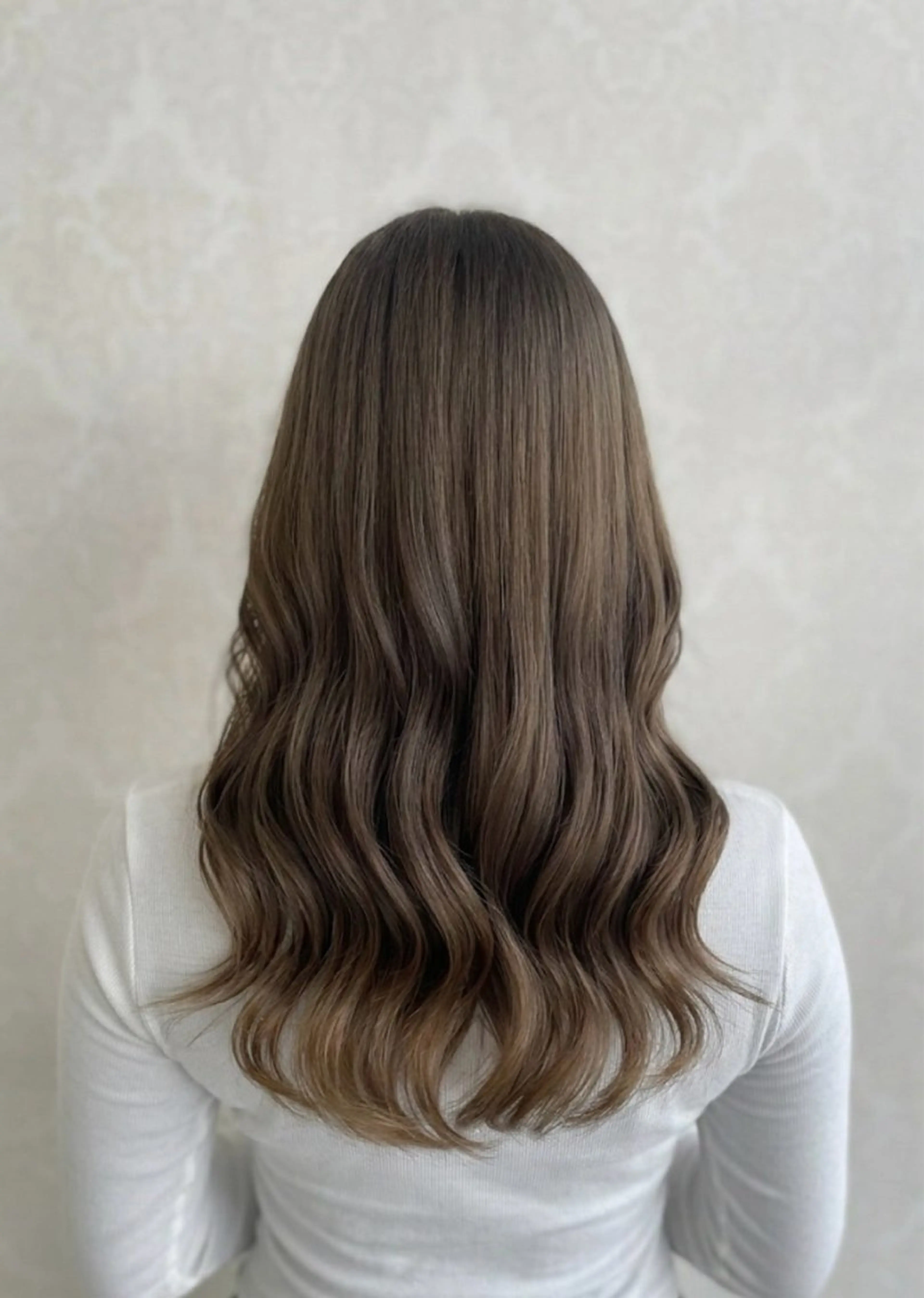 ロング カラー 青木 捺稀のヘアスタイル