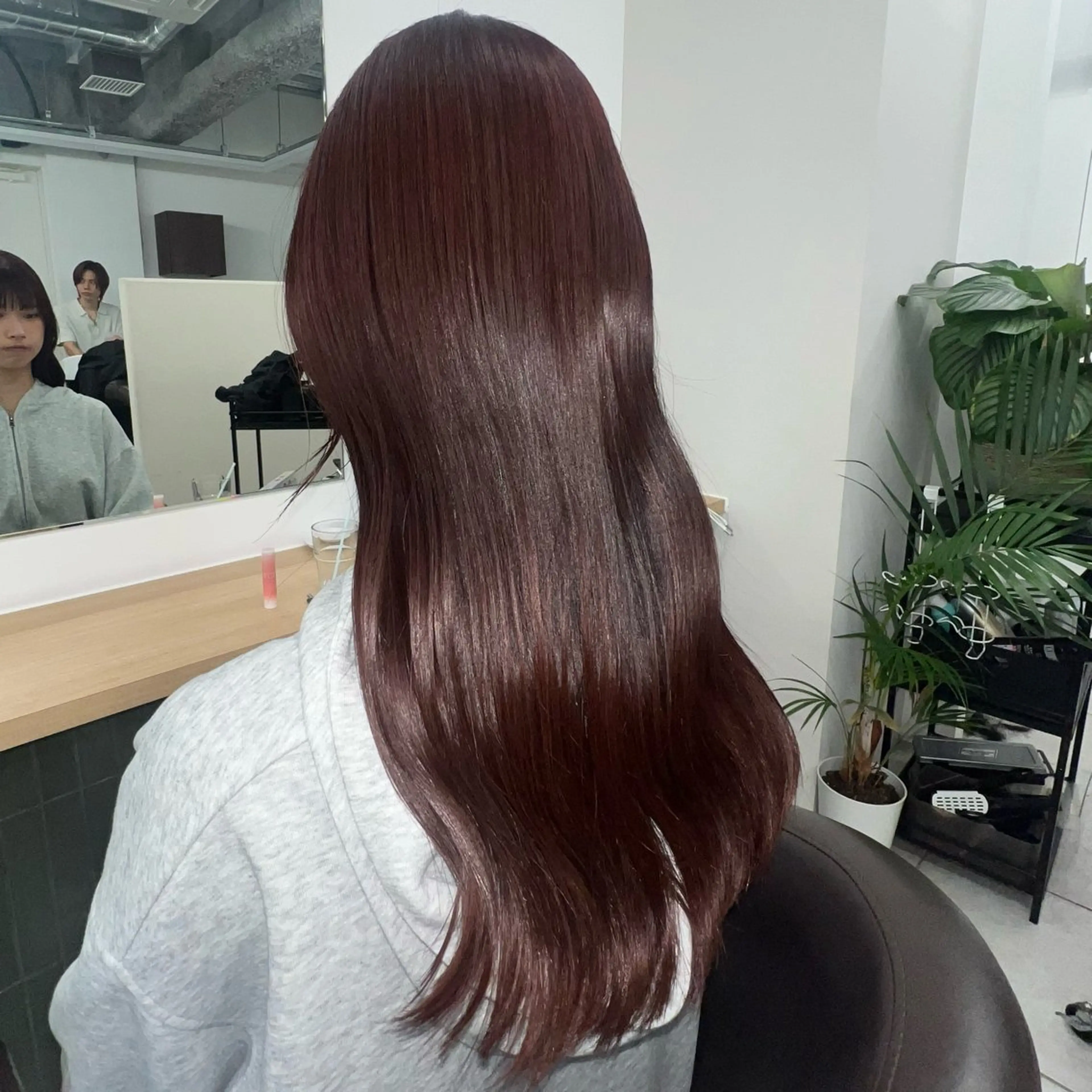 セミロング カラー カット ヘアカラー トリートメント 赤みゼロ/透明感 カラー🌿KANTAのヘアスタイル