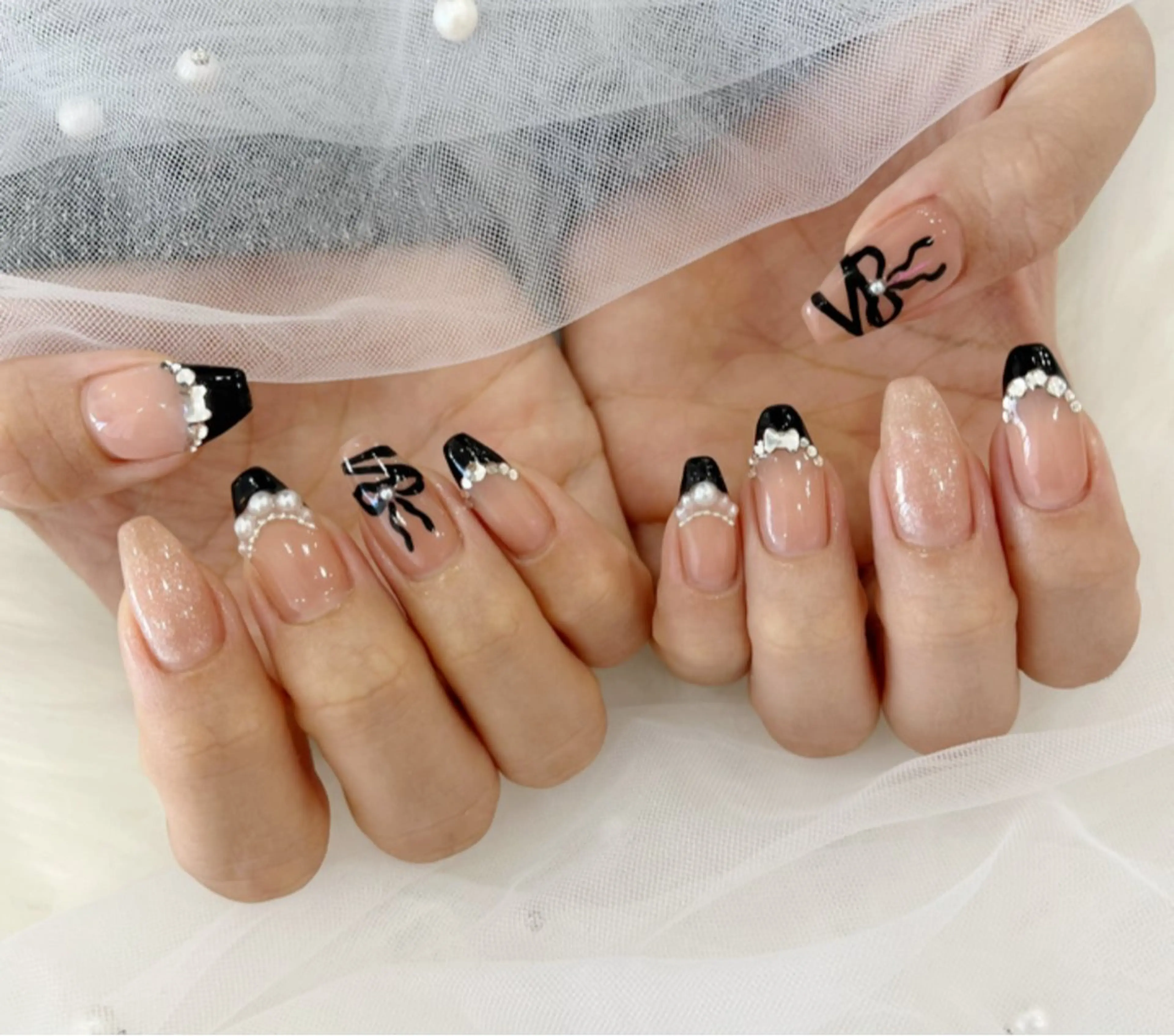 ネイル 長さ出し フットネイル ジェルネイル 韓国ネイル マグネットネイル #Amin所属・#Amin nail salonのネイルデザイン