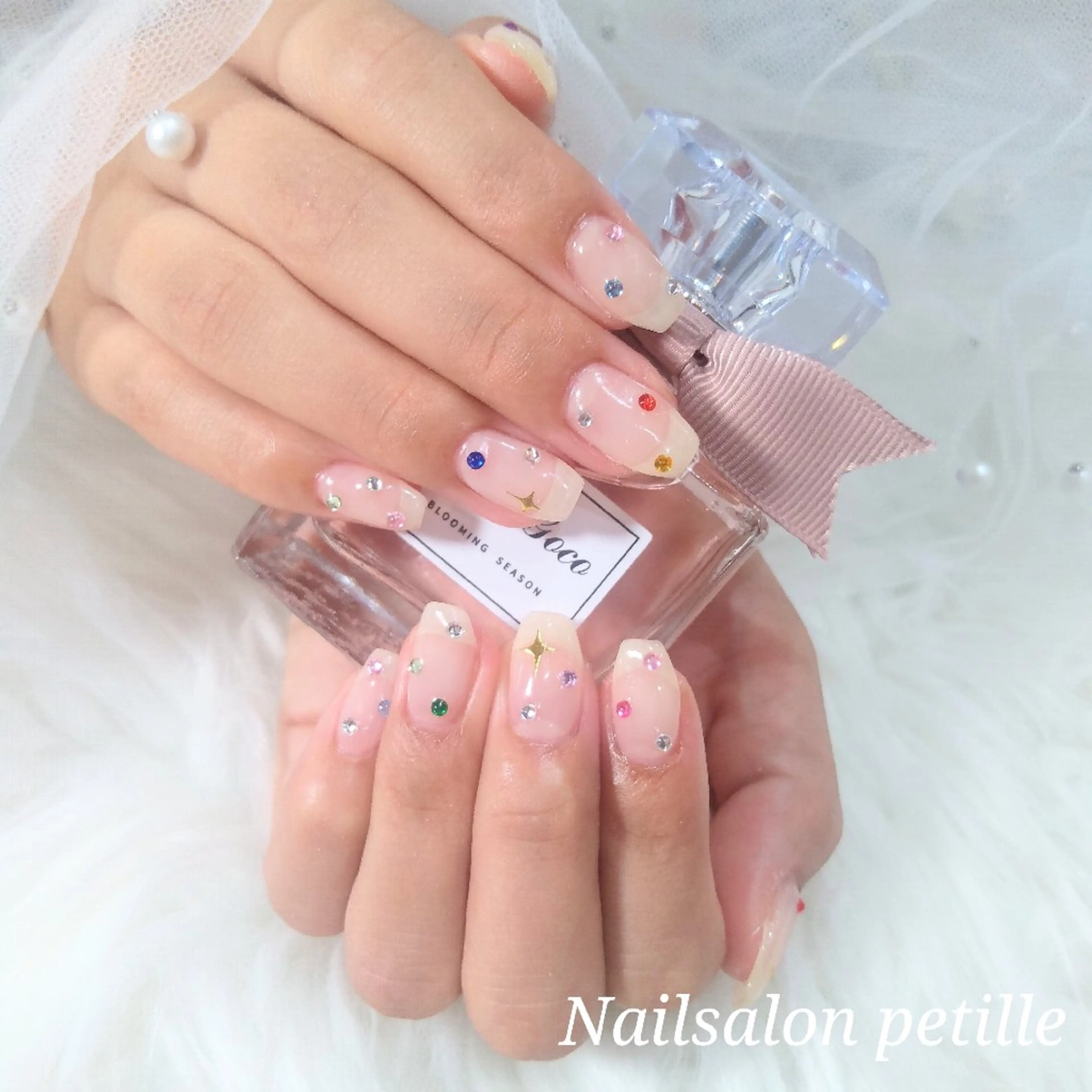 ネイル ストーンネイル ハンドネイル たかなし かなのネイルデザイン