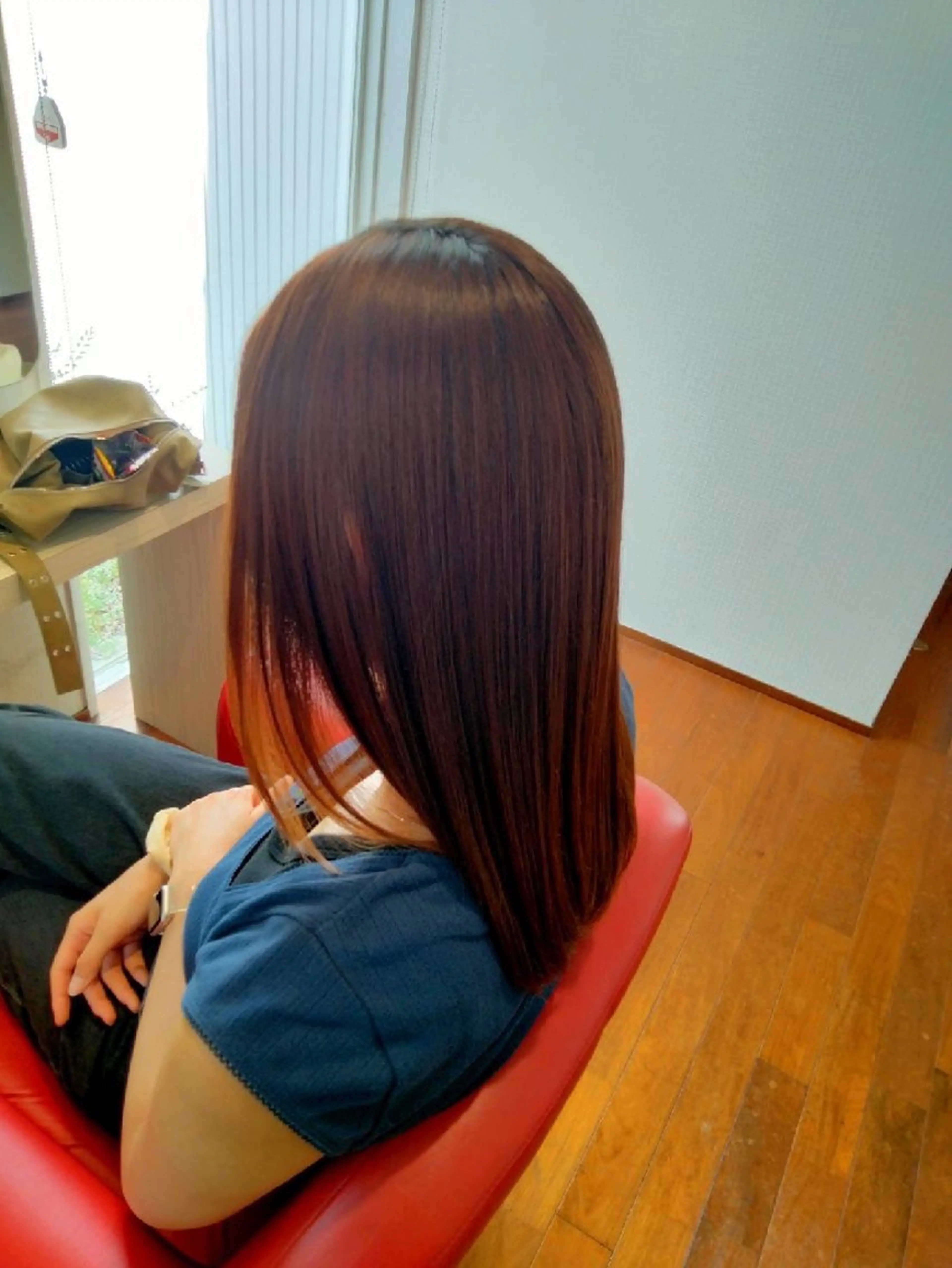 全体ケアブリーチ1回×全体カラーの写真