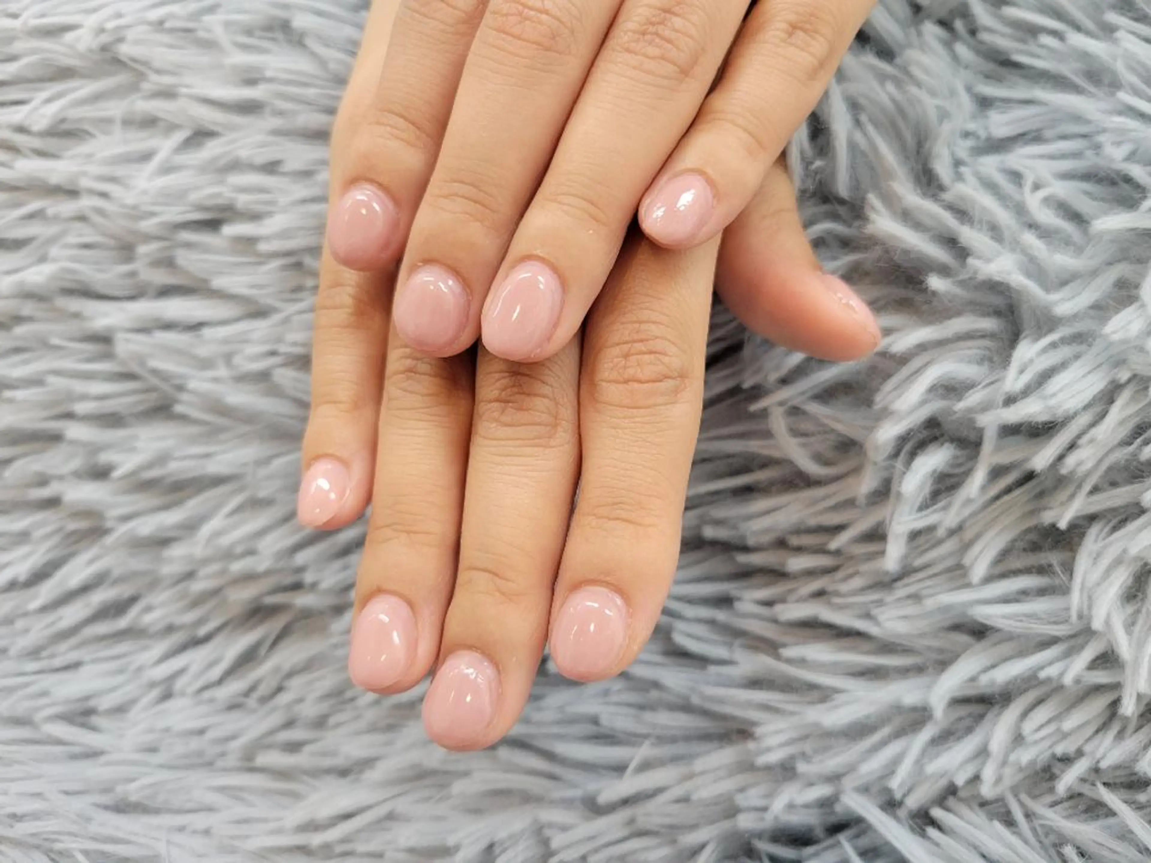 ネイル ワンカラーネイル ノームロア所属・Gnomes loaのネイルデザイン