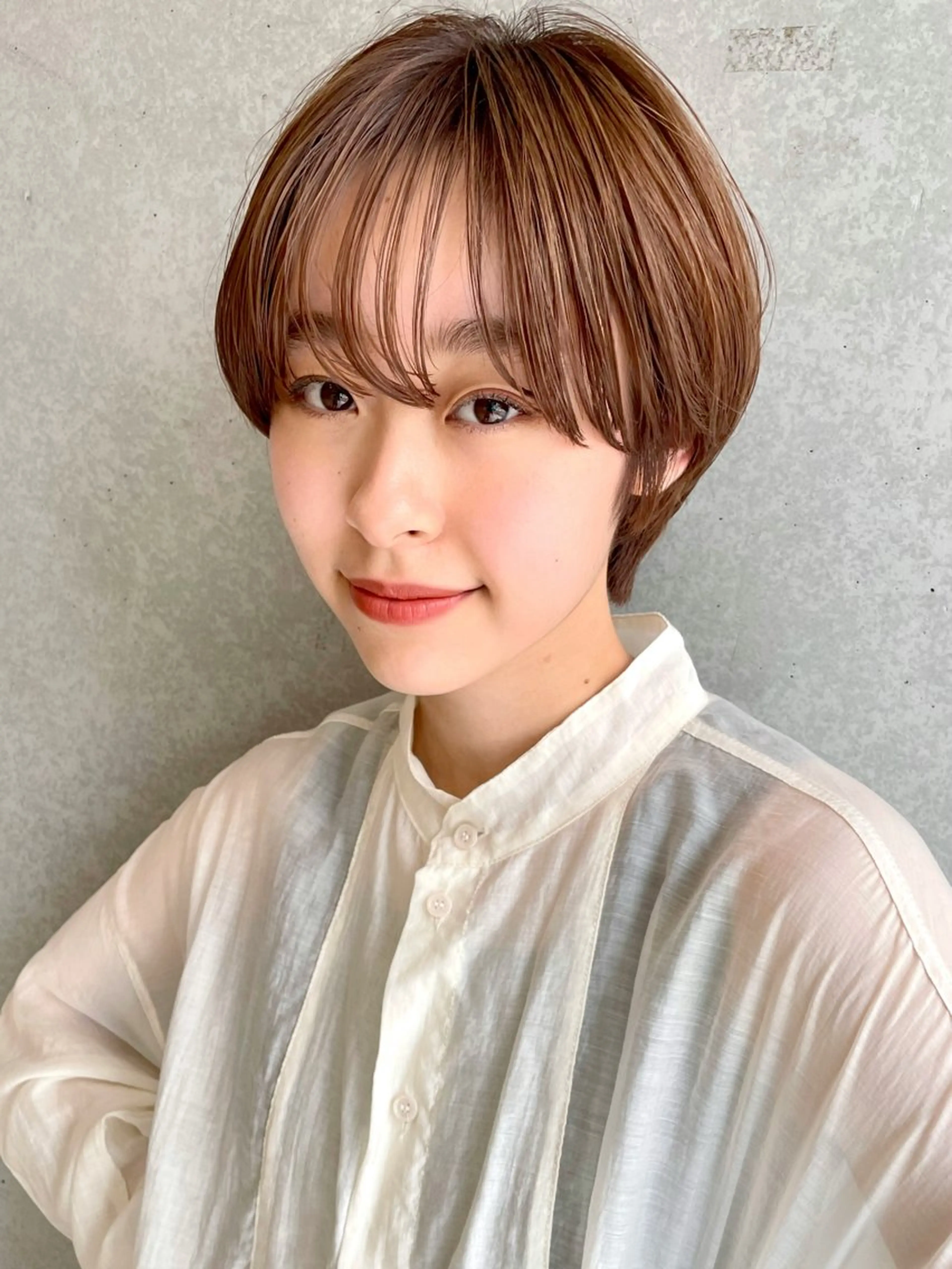 ショート カラー ショートボブ 丸みショート 透明感カラー ボブ ショートヘア レイヤー/韓国/ 顔周り/しんやのヘアスタイル