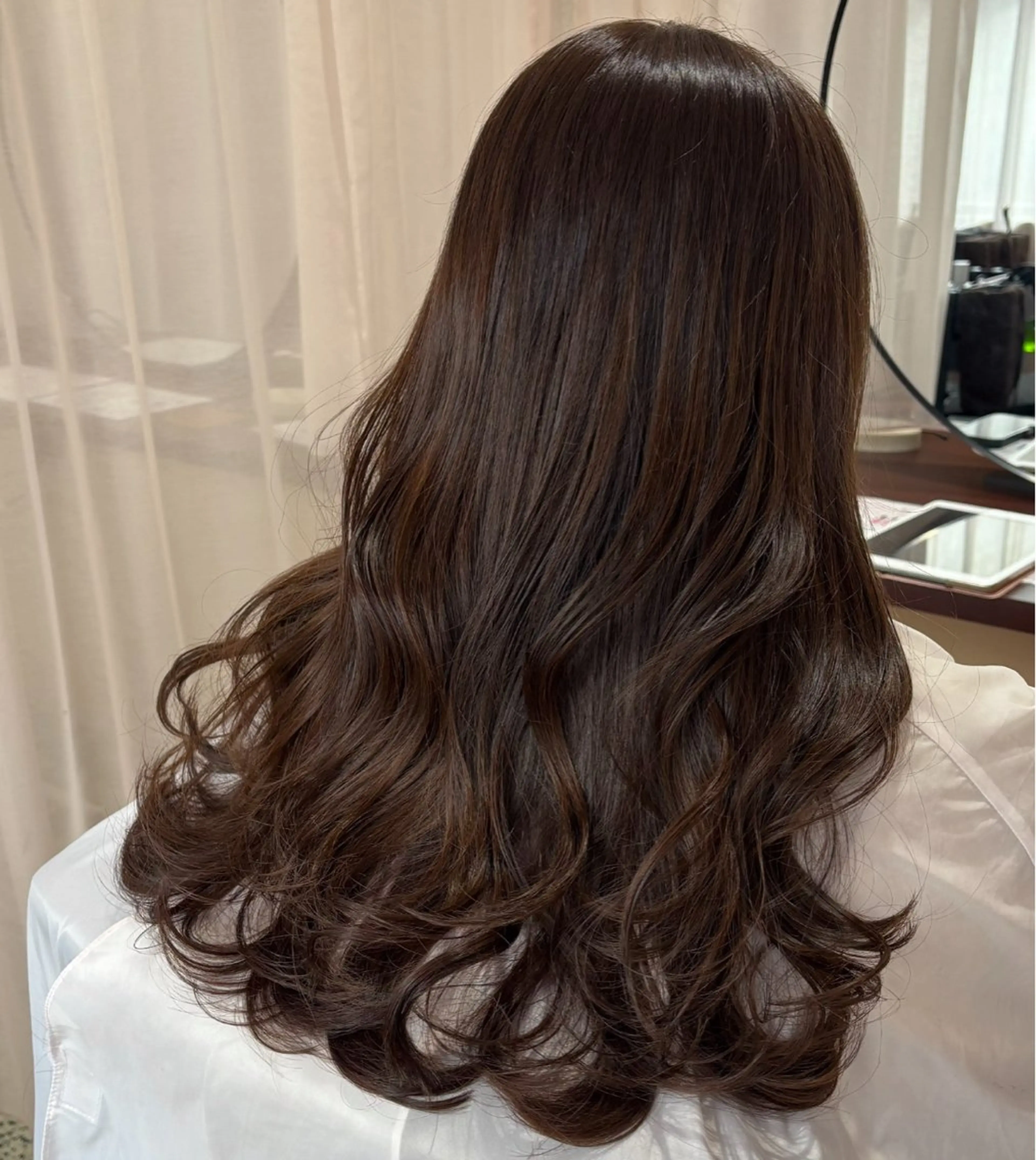 ロング カラー アディクシーカラー 髪質改善 トリートメント カット ヘアカラー トリートメント やまぐち もえかのヘアスタイル