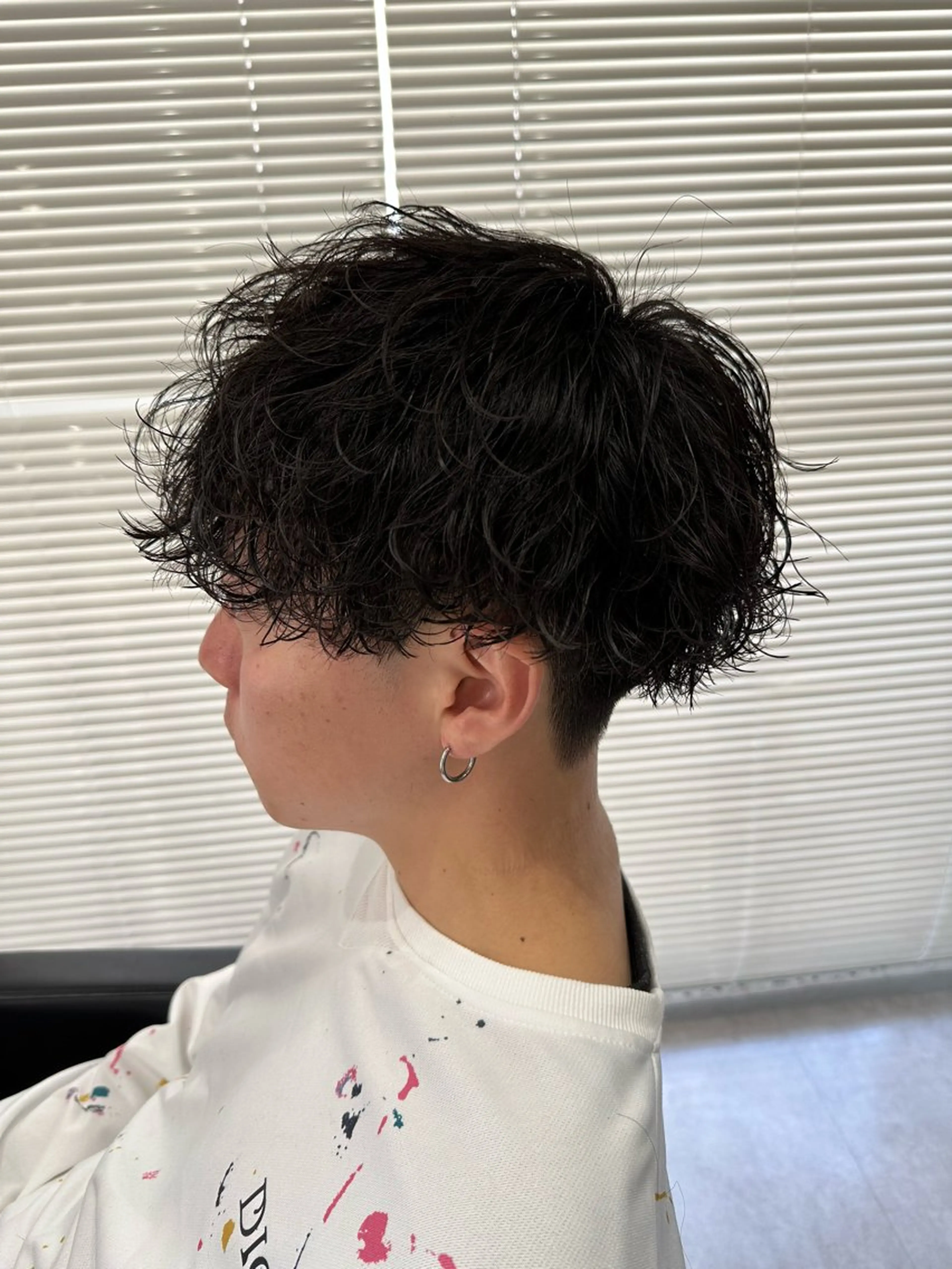 ショート パーマ メンズ メンズパーマ 波巻きパーマ カット パーマ ユウ🪄 パーマ指名No1のヘアスタイル