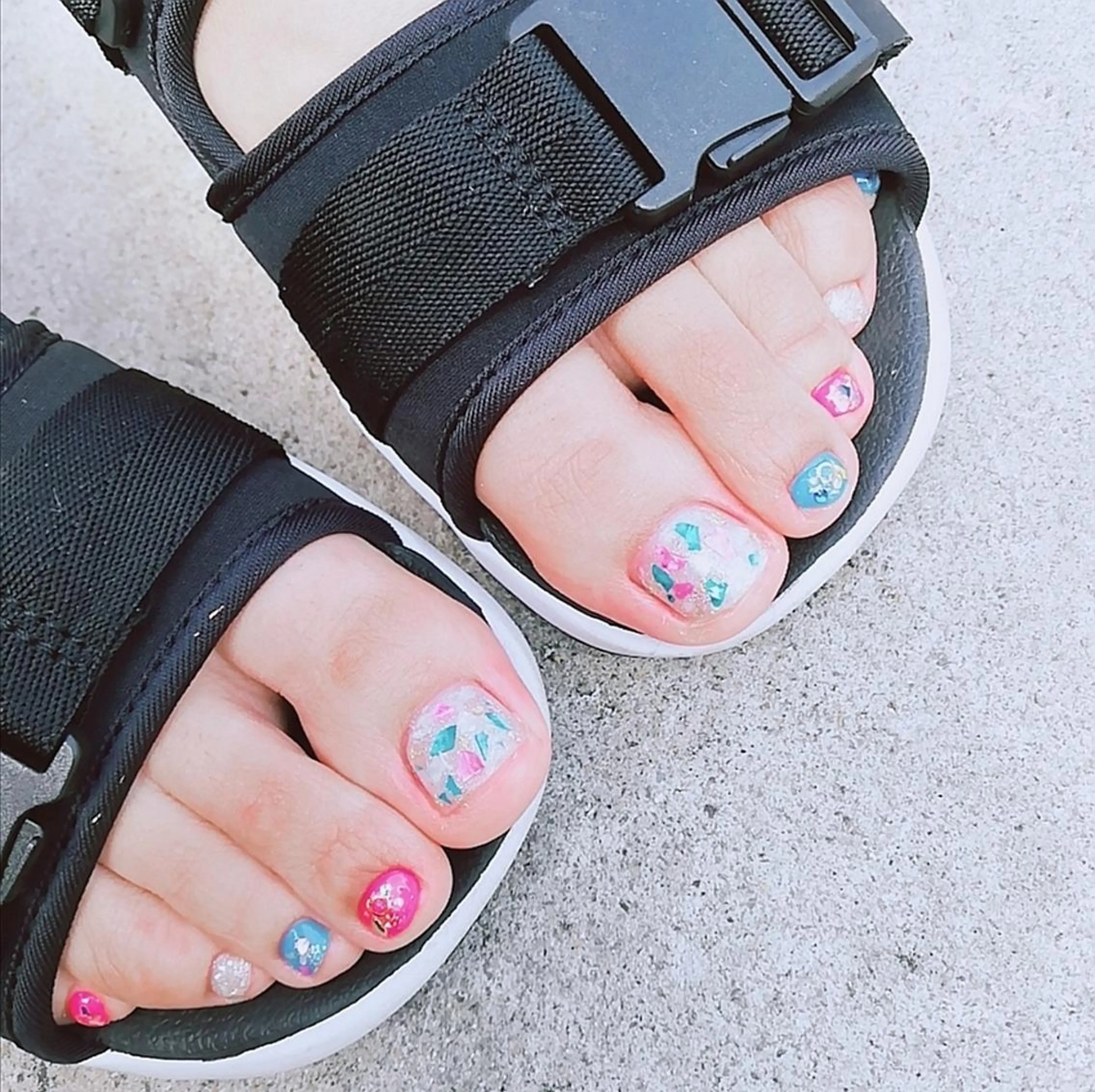 ネイル アートネイル フットネイル 柴崎 美幸のネイルデザイン