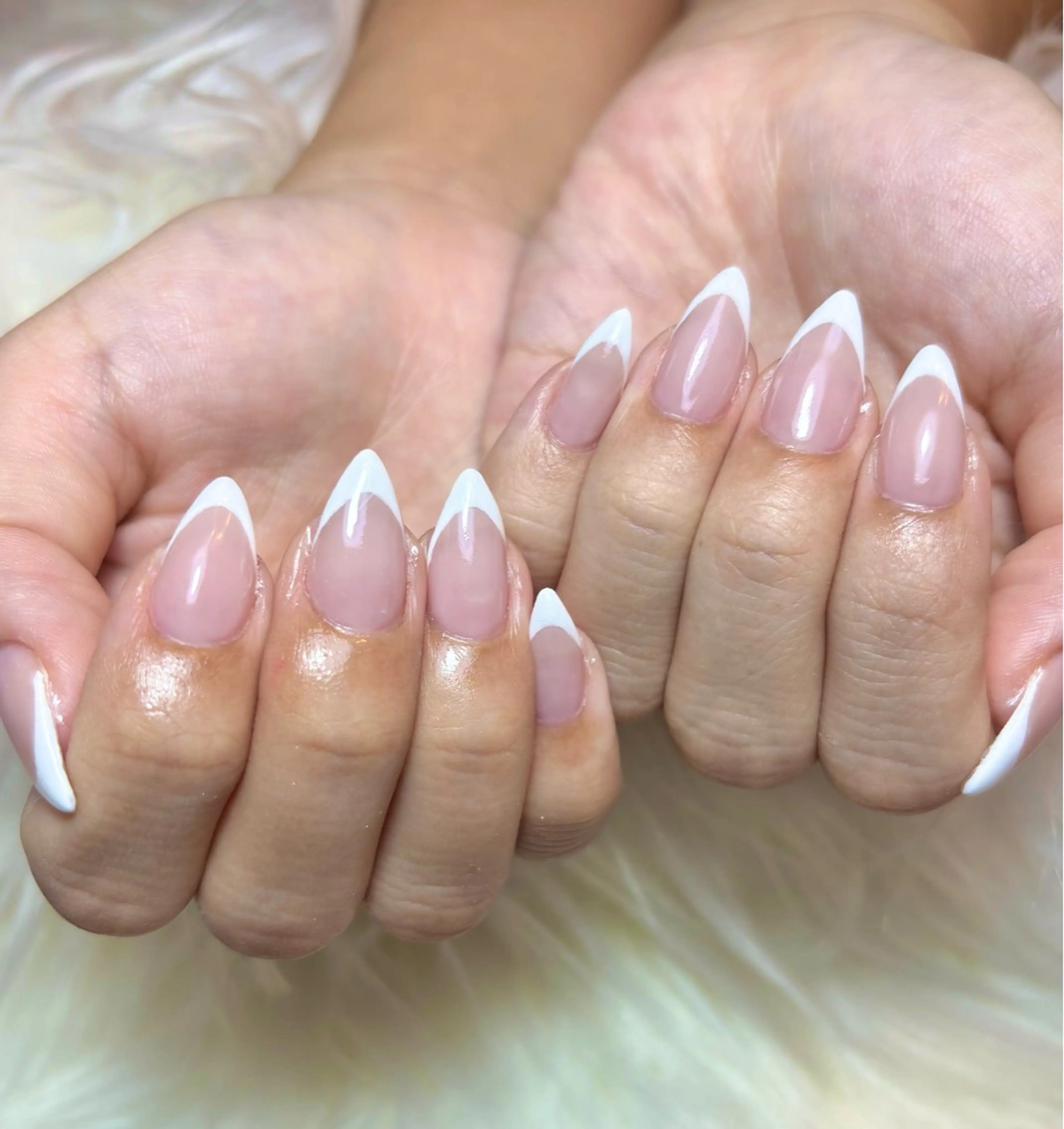 ネイル フレンチネイル ハンドネイル Lino.b所属・Aulu’b@ ayakaのネイルデザイン