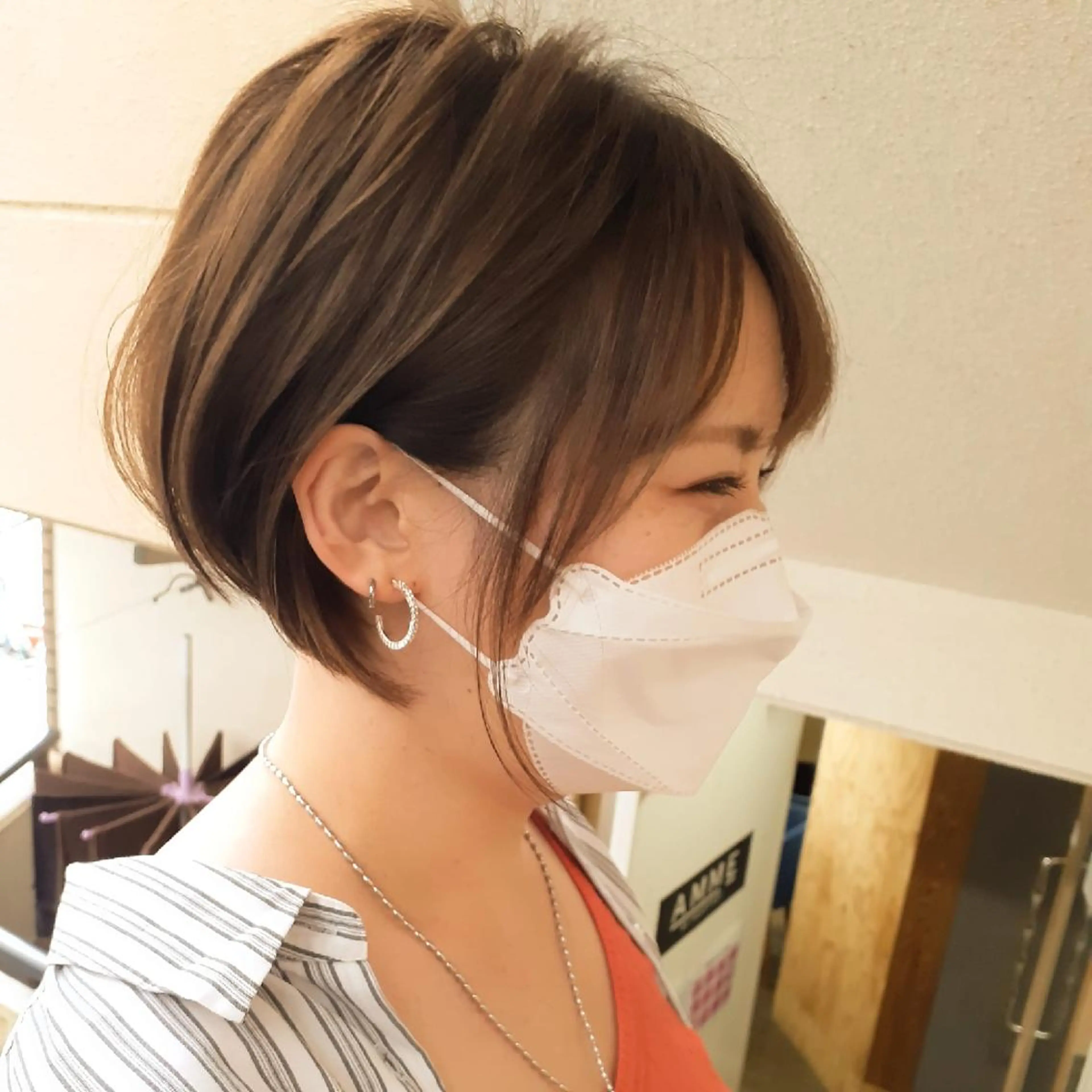 ショート カラー アッシュ ベージュカラー 似合わせカット ショートヘア カット ヘアカラー トリートメント 🔳髪質改善🔳 岡本陽のヘアスタイル