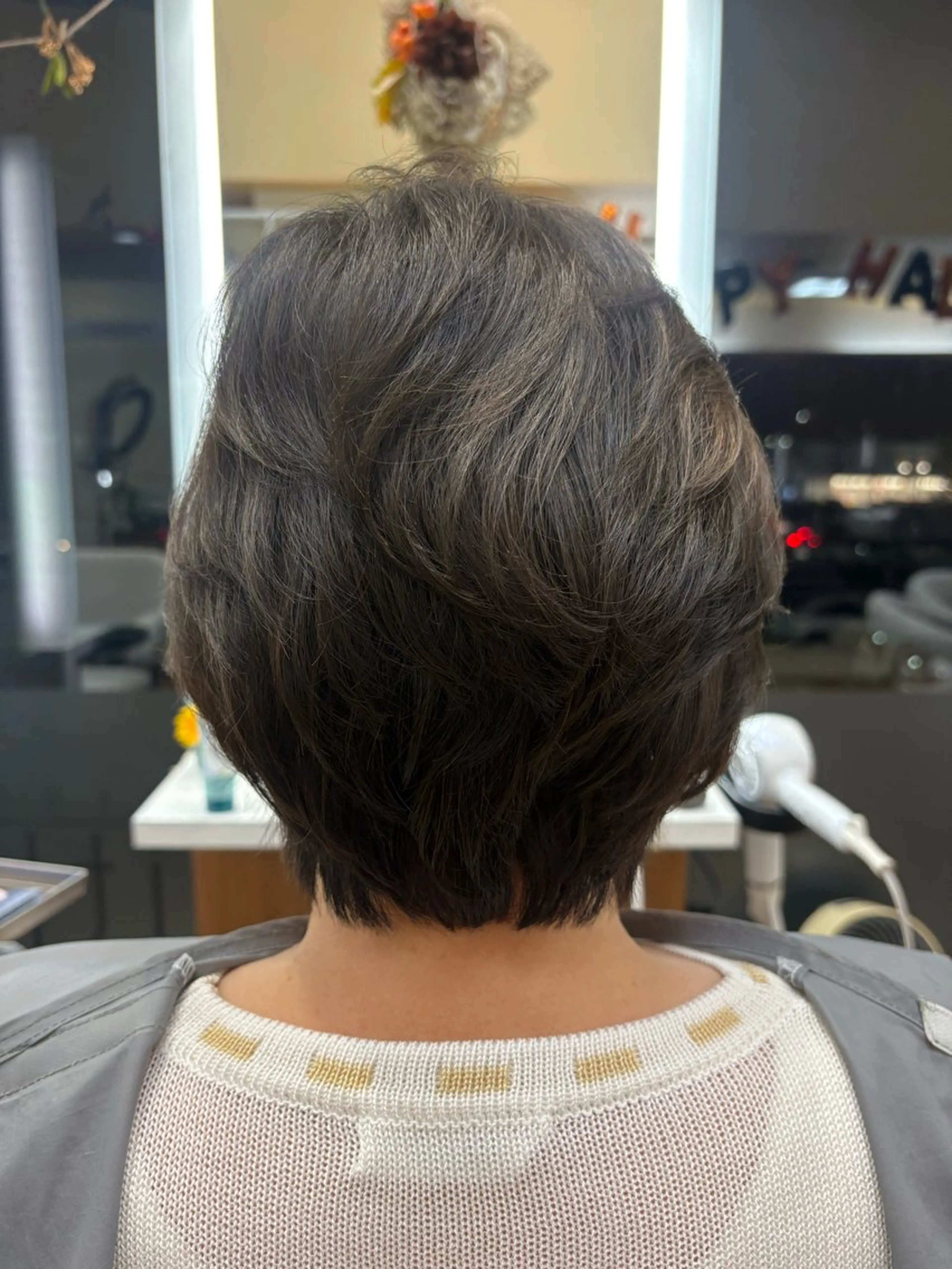 ショート ミセス 大滝 美里のヘアスタイル