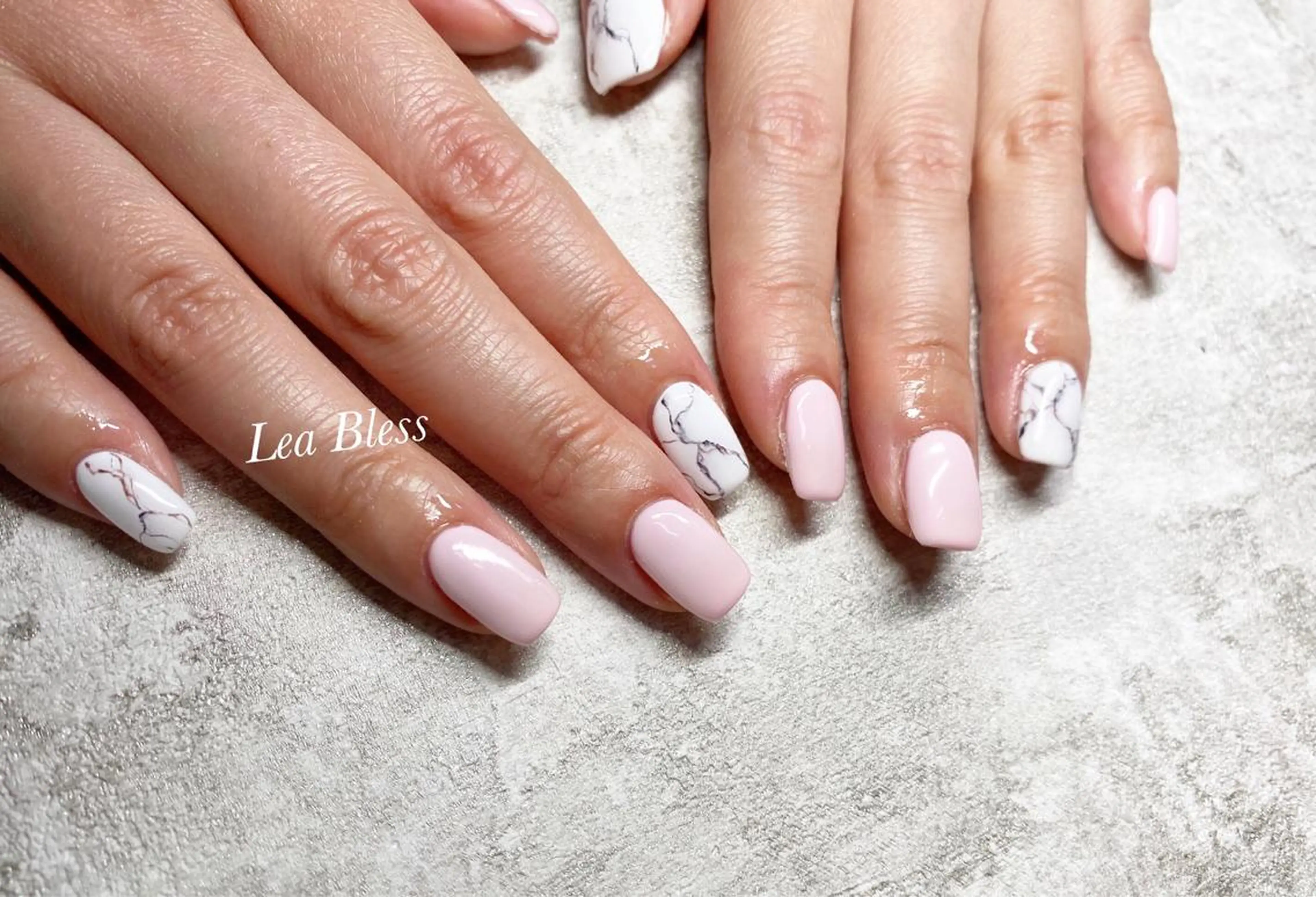 ネイル ハンドネイル Lea Bless 河原町のネイルデザイン