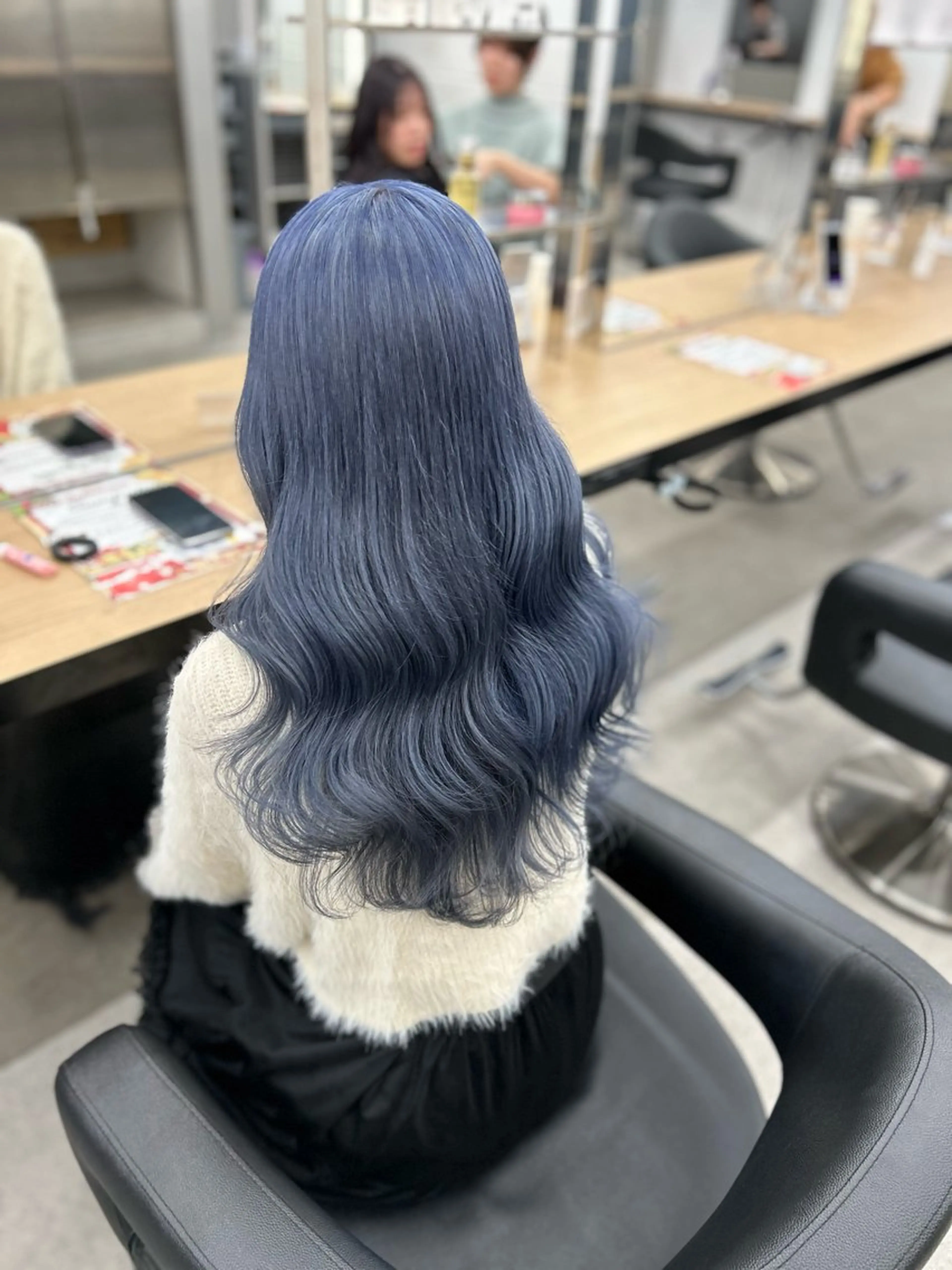 ロング カラー ヘアアレンジ トレンドモテカラー 🩷色落ちまで可愛くのヘアスタイル