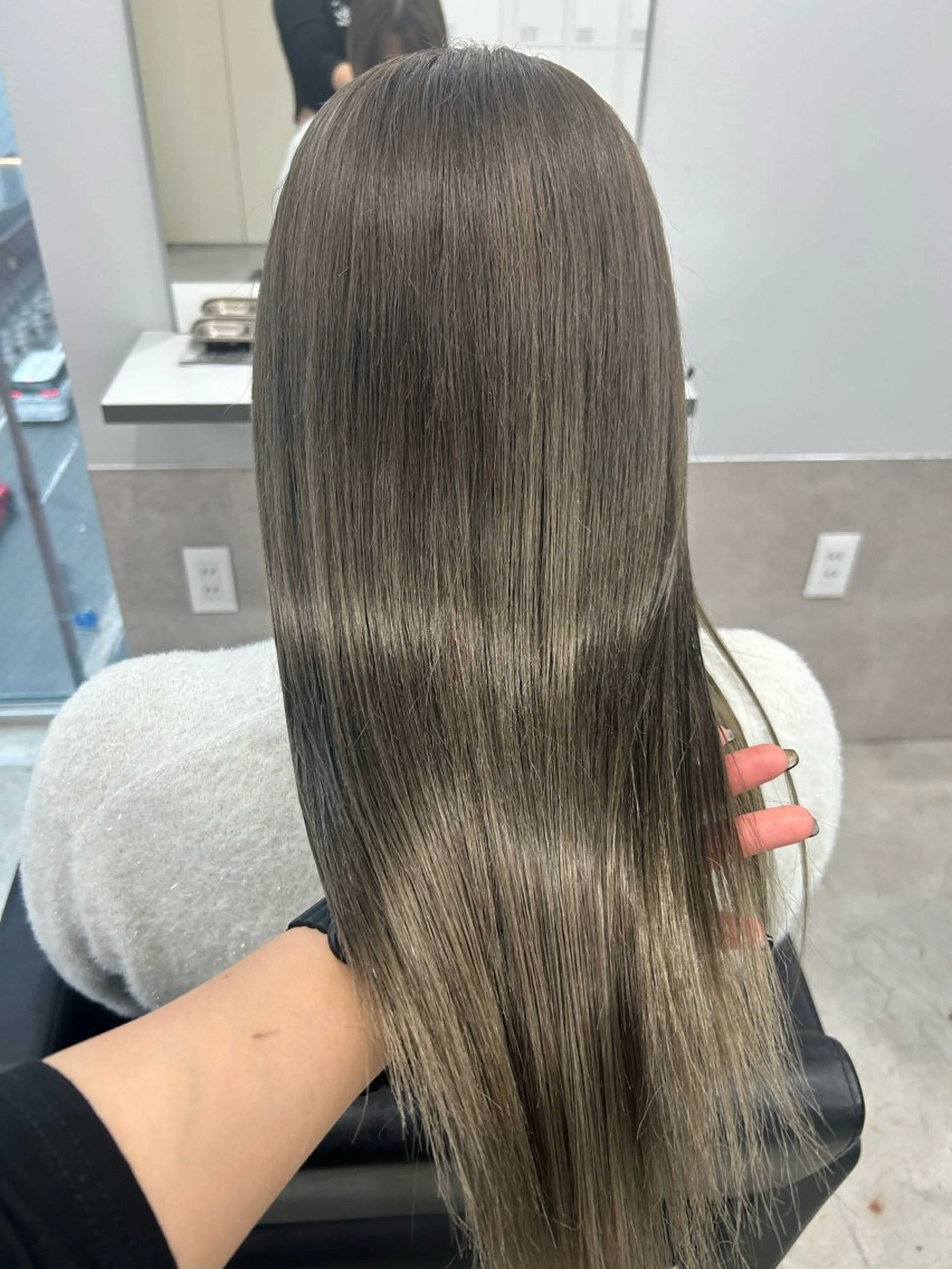 カラー ハイトーン ayane💖のヘアスタイル