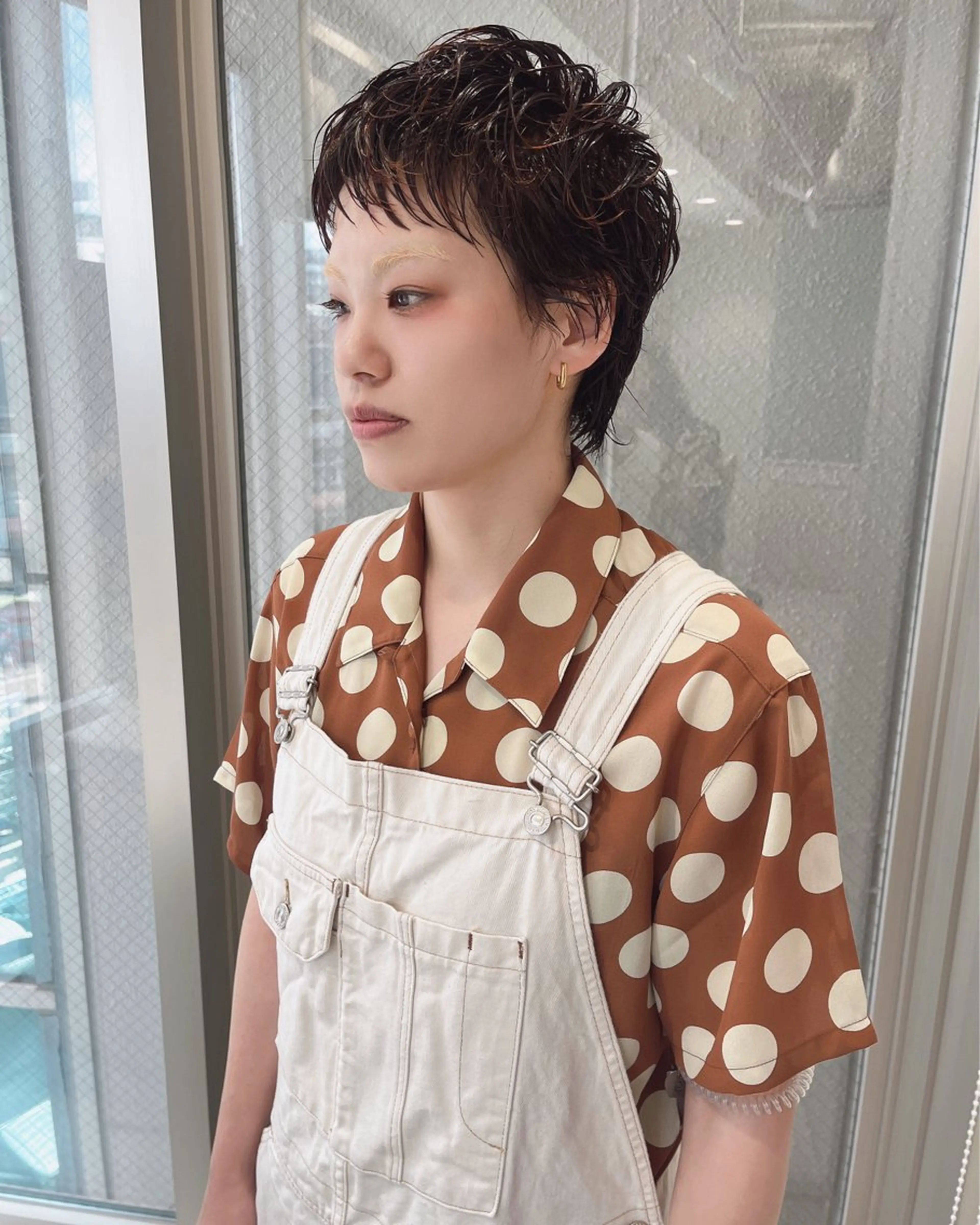 ショート パーマ ウルフカット／吉村 桃子のヘアスタイル