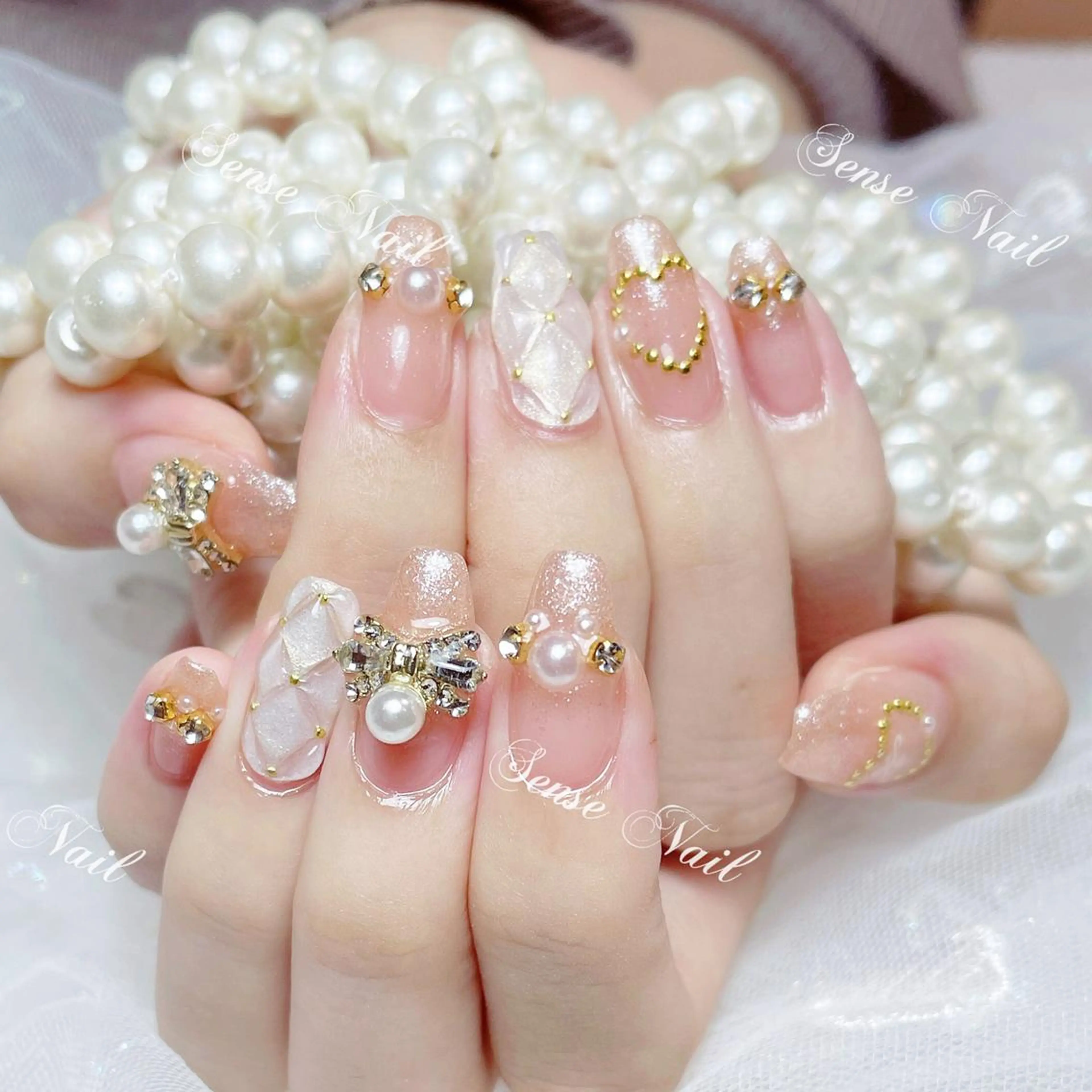 ネイル ハンドネイル ハンドケア 🦋Yumiio 🦋のネイルデザイン