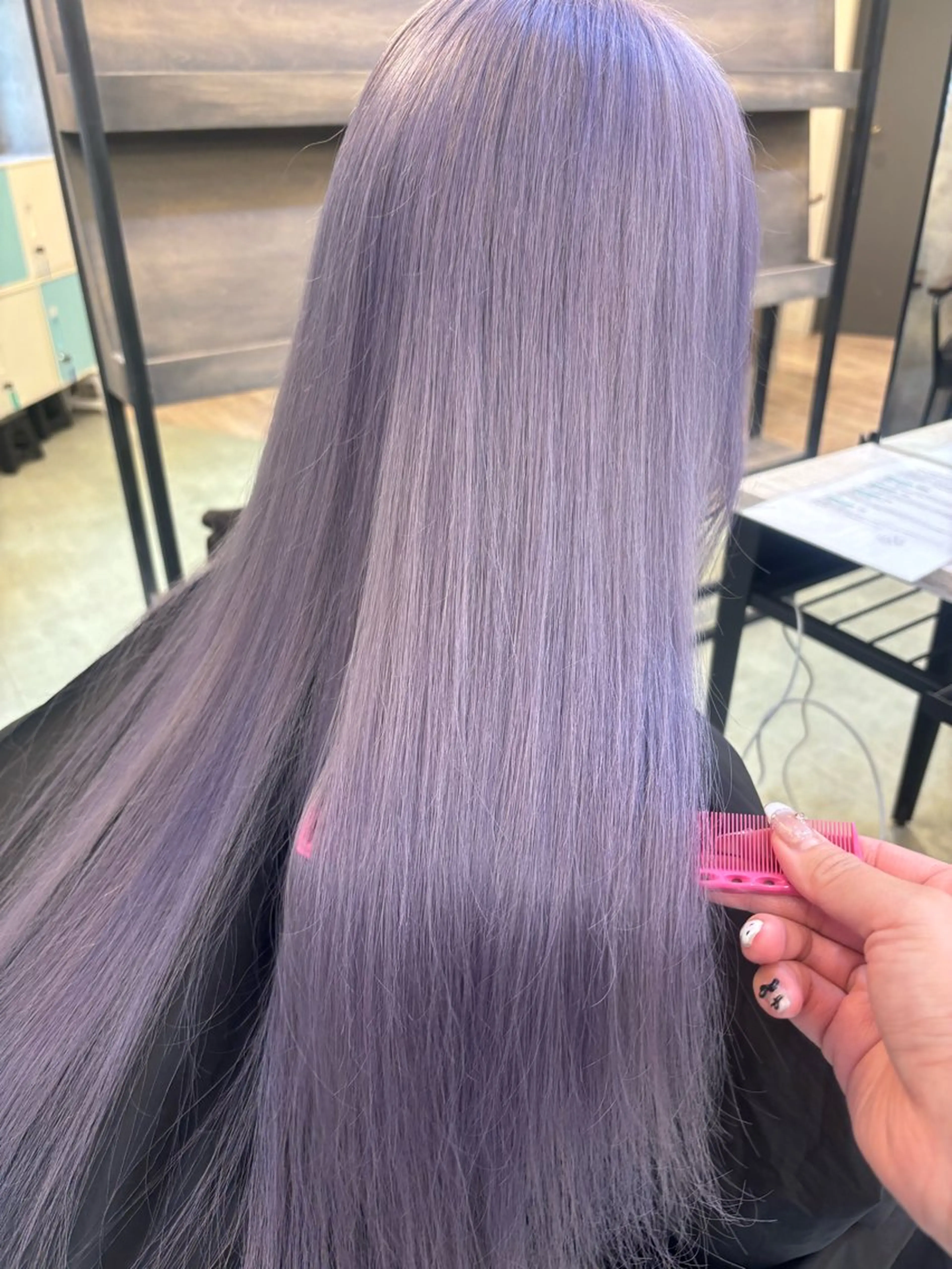 カラー ヘアカラー トリートメント 猪狩 有紗のヘアスタイル