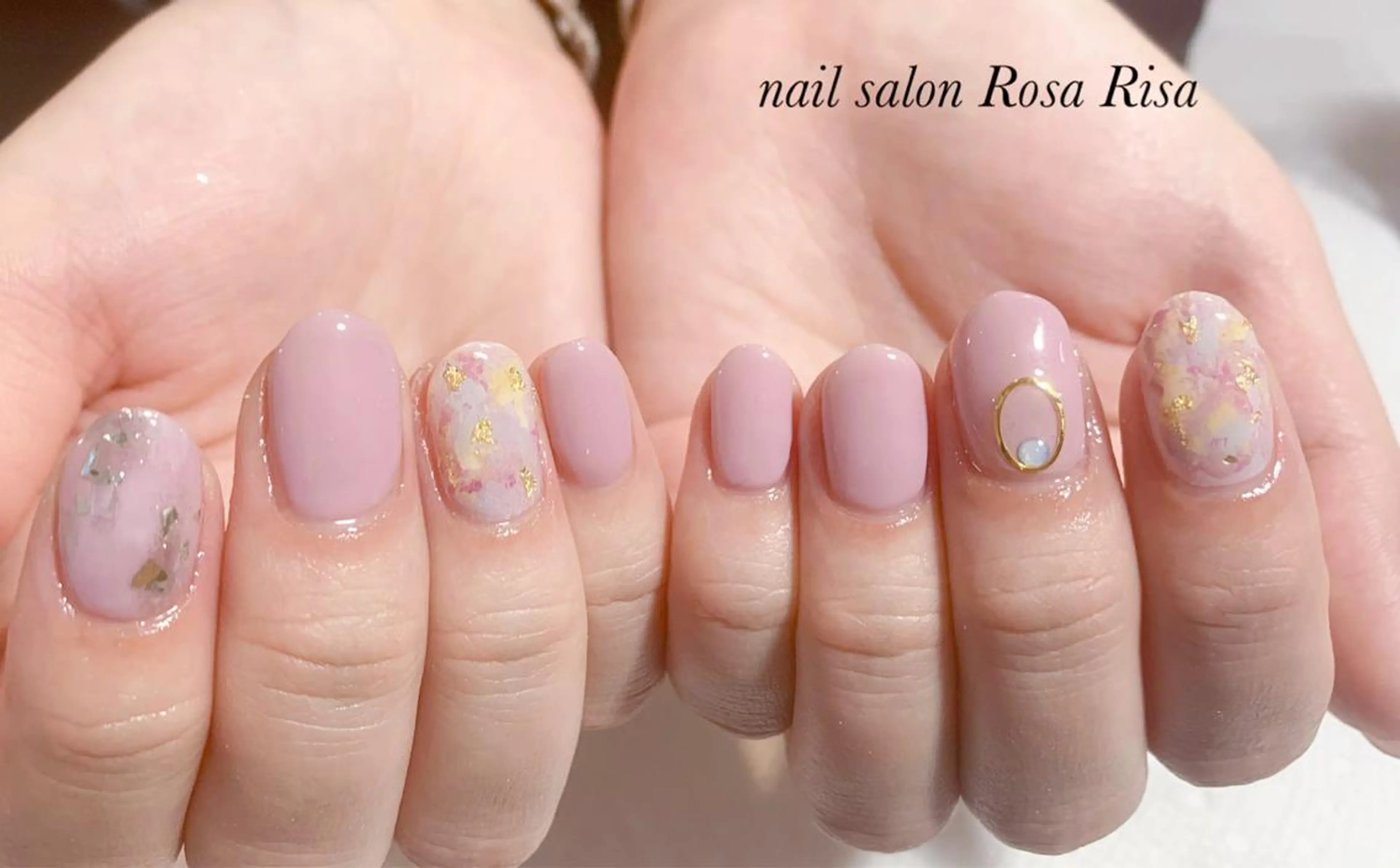 ミディアム ネイル ネイルスタジオ シェイクユアハンズのネイルデザイン