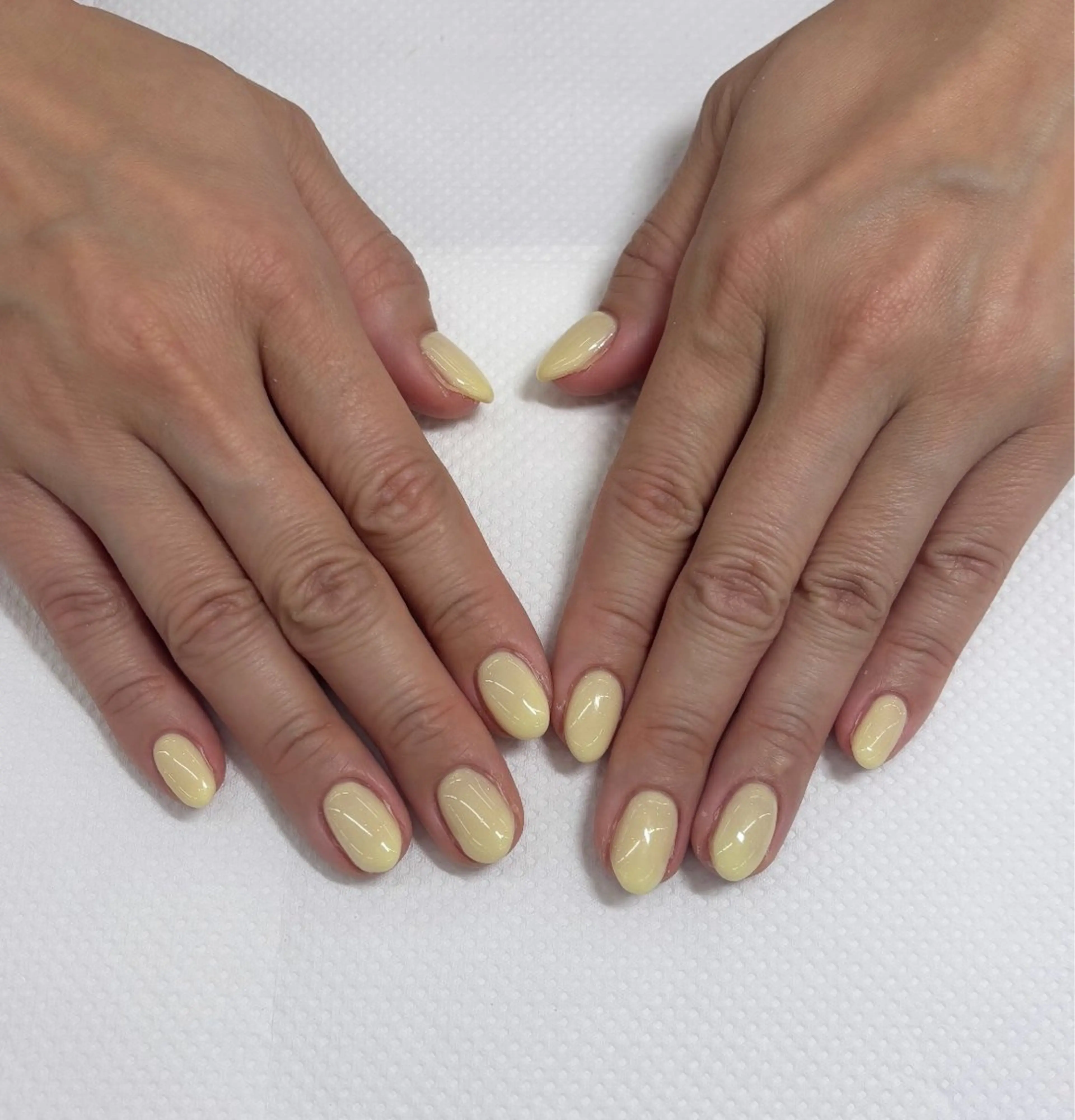 ネイル KOBAYASHI YUINA🌻♡のネイルデザイン