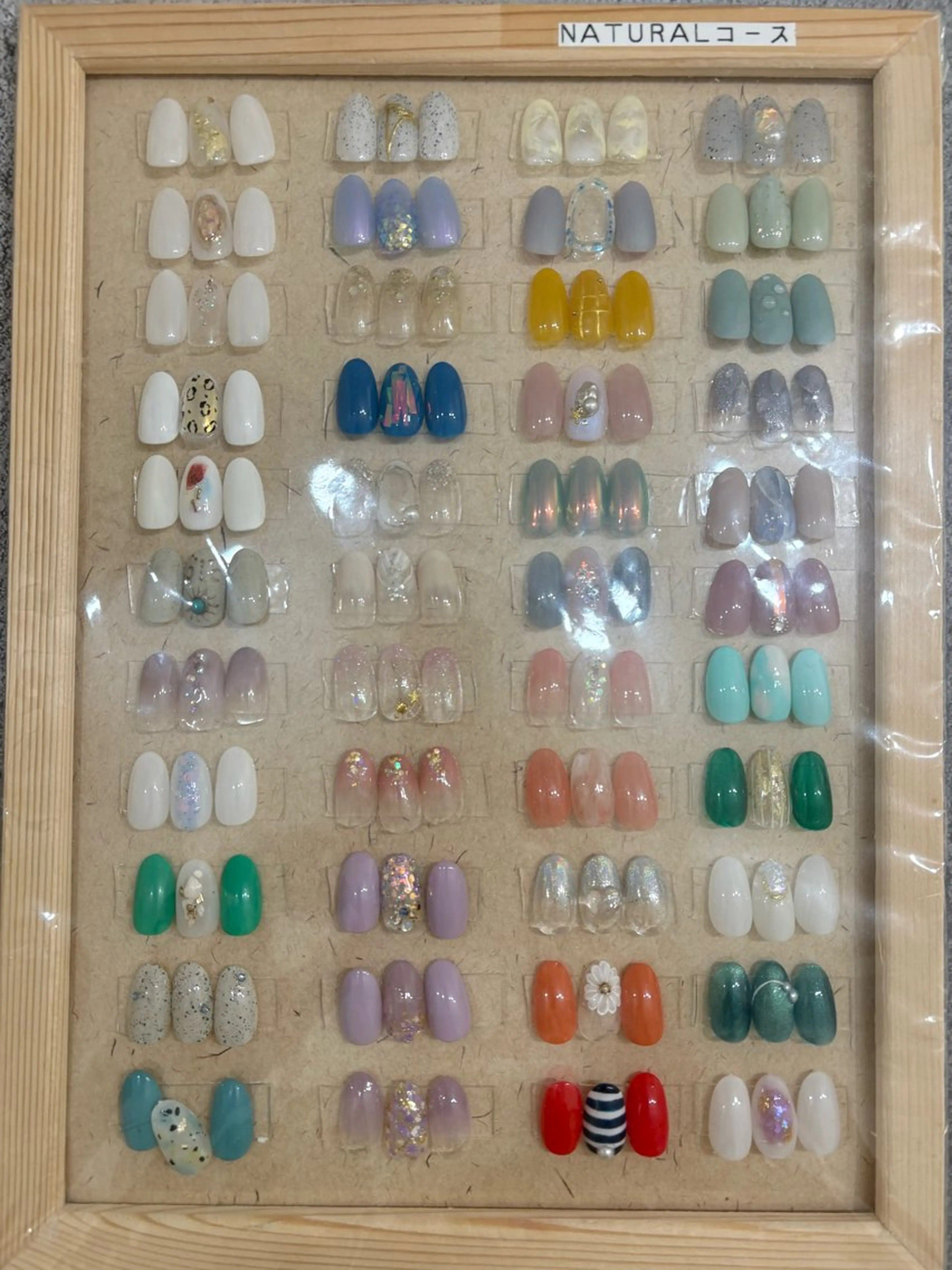 ネイル ソルネイルアンドアイラッシュ所属・山田 茉世のネイルデザイン