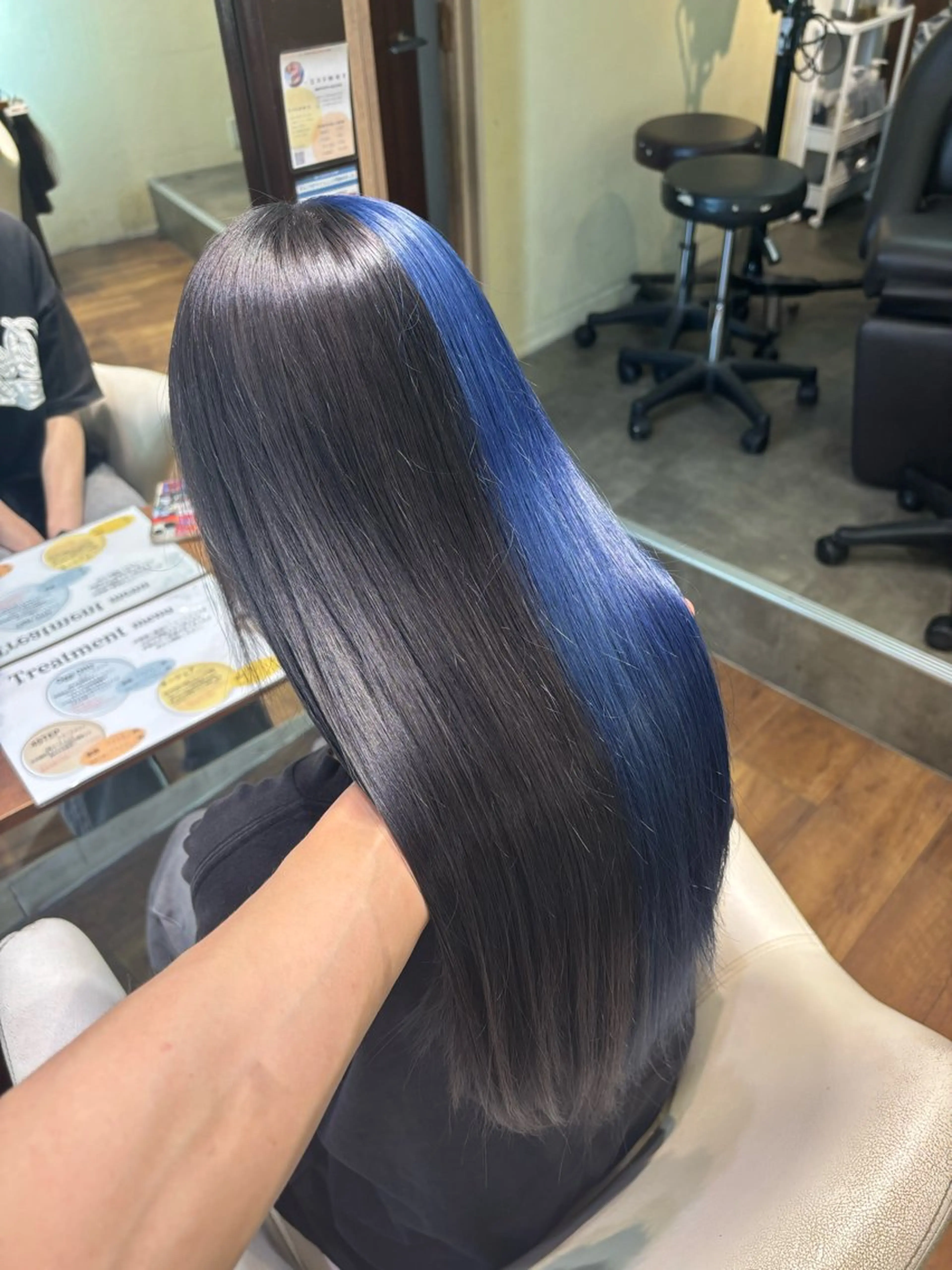 ロング カラー ブリーチ予約率90% 以上✨森山陽向のヘアスタイル