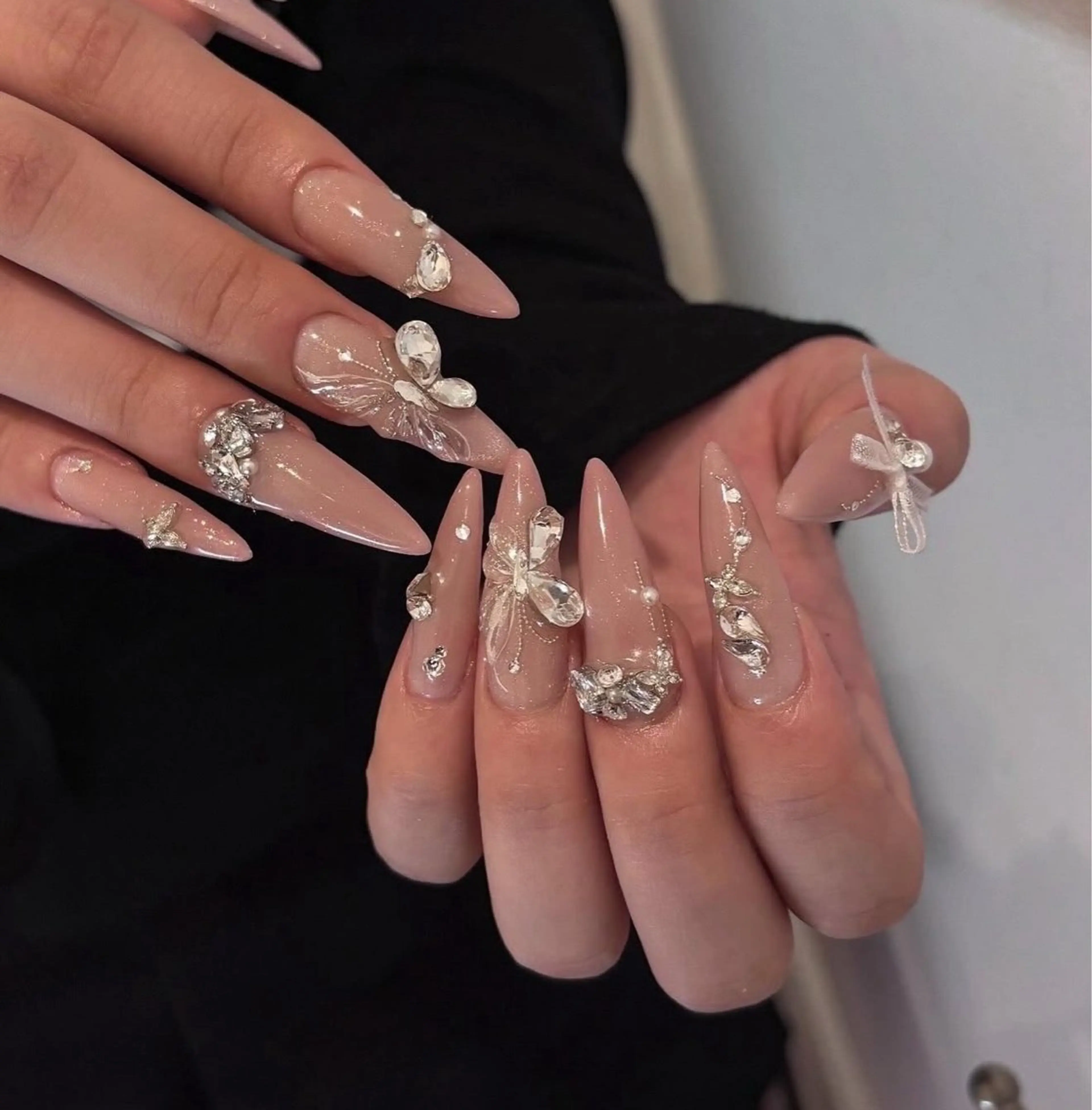 ネイル アートネイル フレンチネイル ジェルネイル キラキラネイル ニュアンスネイル ハンドネイル Ryunail所属・Ryu Nail NekoChanのネイルデザイン