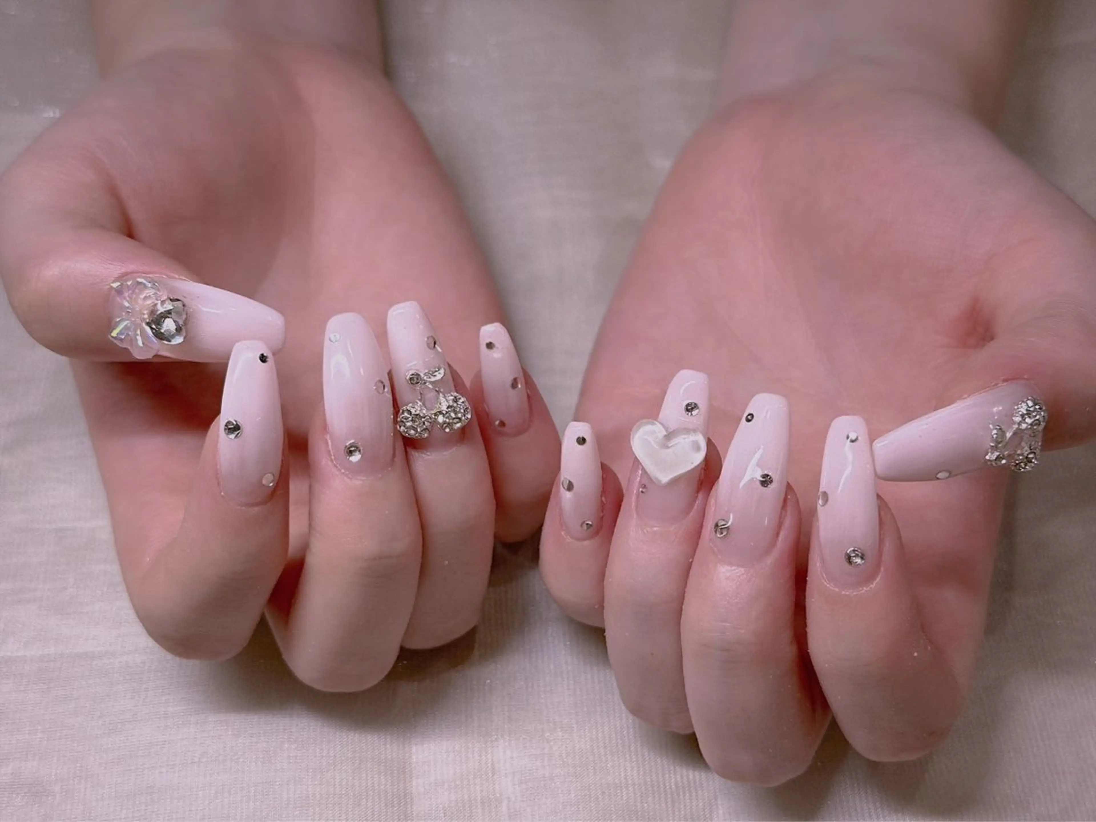 ネイル ハンドネイル エムズ ハヤシのネイルデザイン