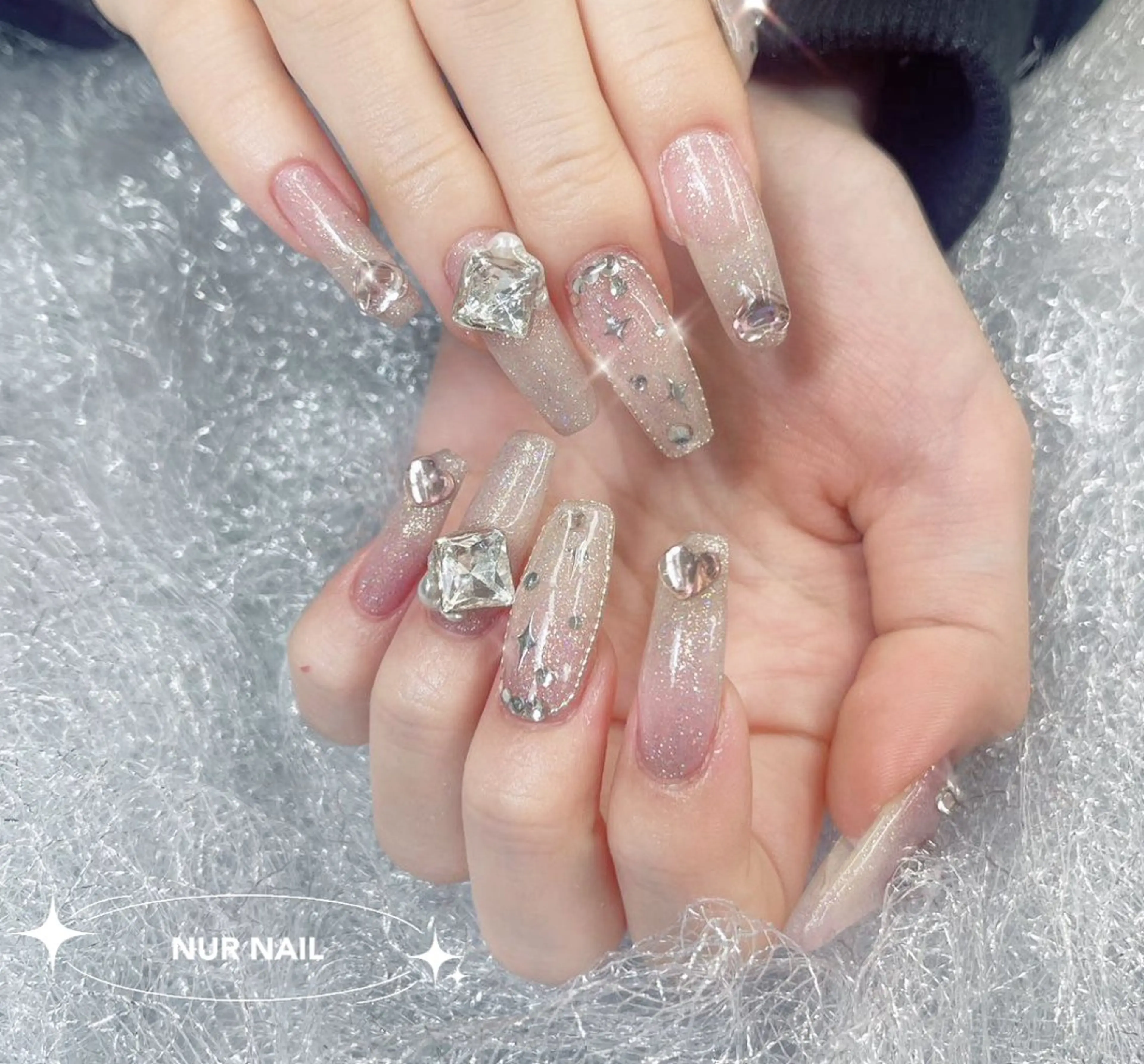 ネイル 🫧NUR NAIL✨のネイルデザイン