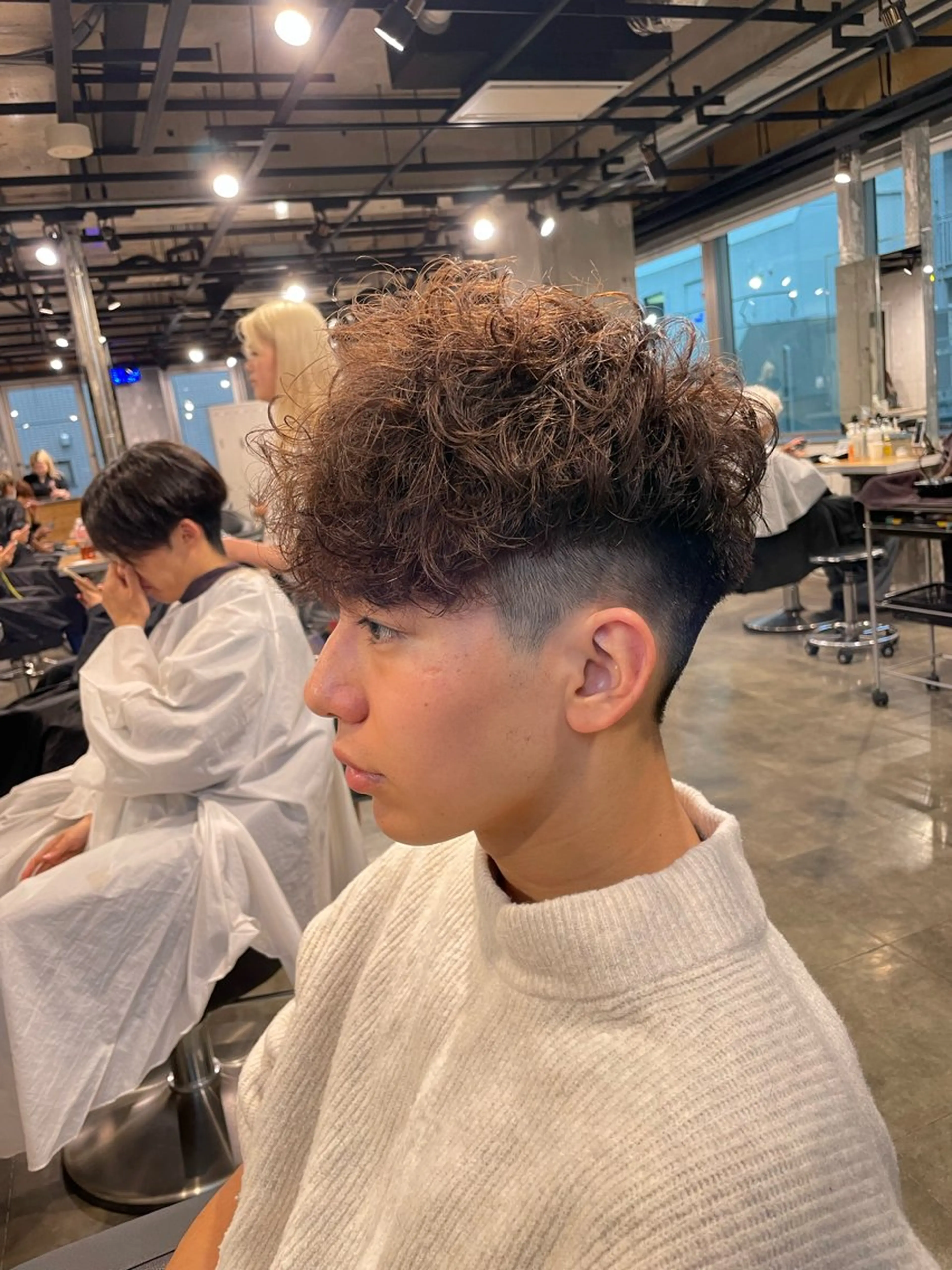 カラー パーマ メンズ 艶髪/透明感🪽 DISCO🪽のヘアスタイル