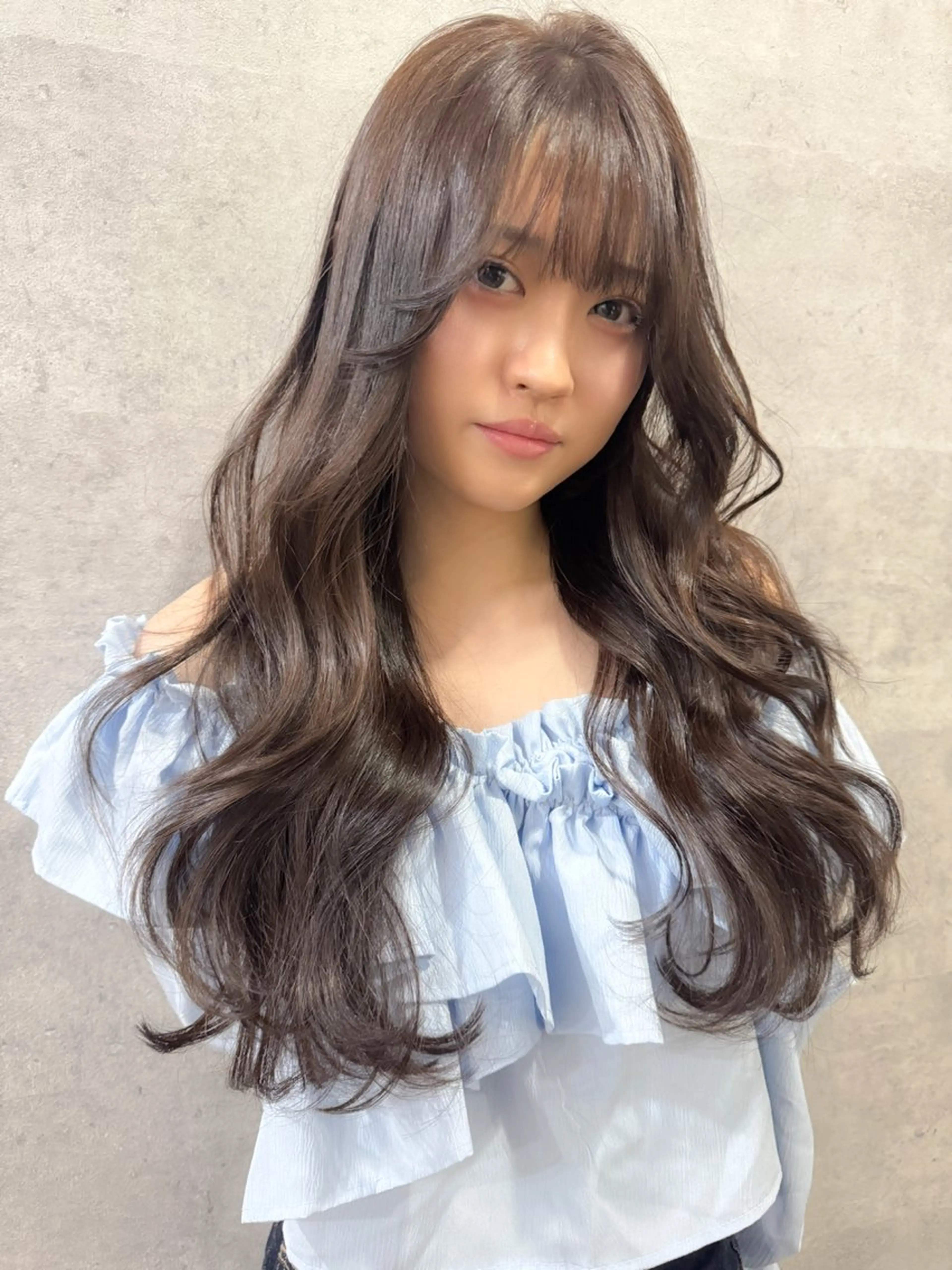 ロング カラー アディクシーカラー バレイヤージュ ブリーチ ケアブリーチ 透明感カラー カット ヘアカラー トリートメント Grow by NYNY 打越裕樹のヘアスタイル