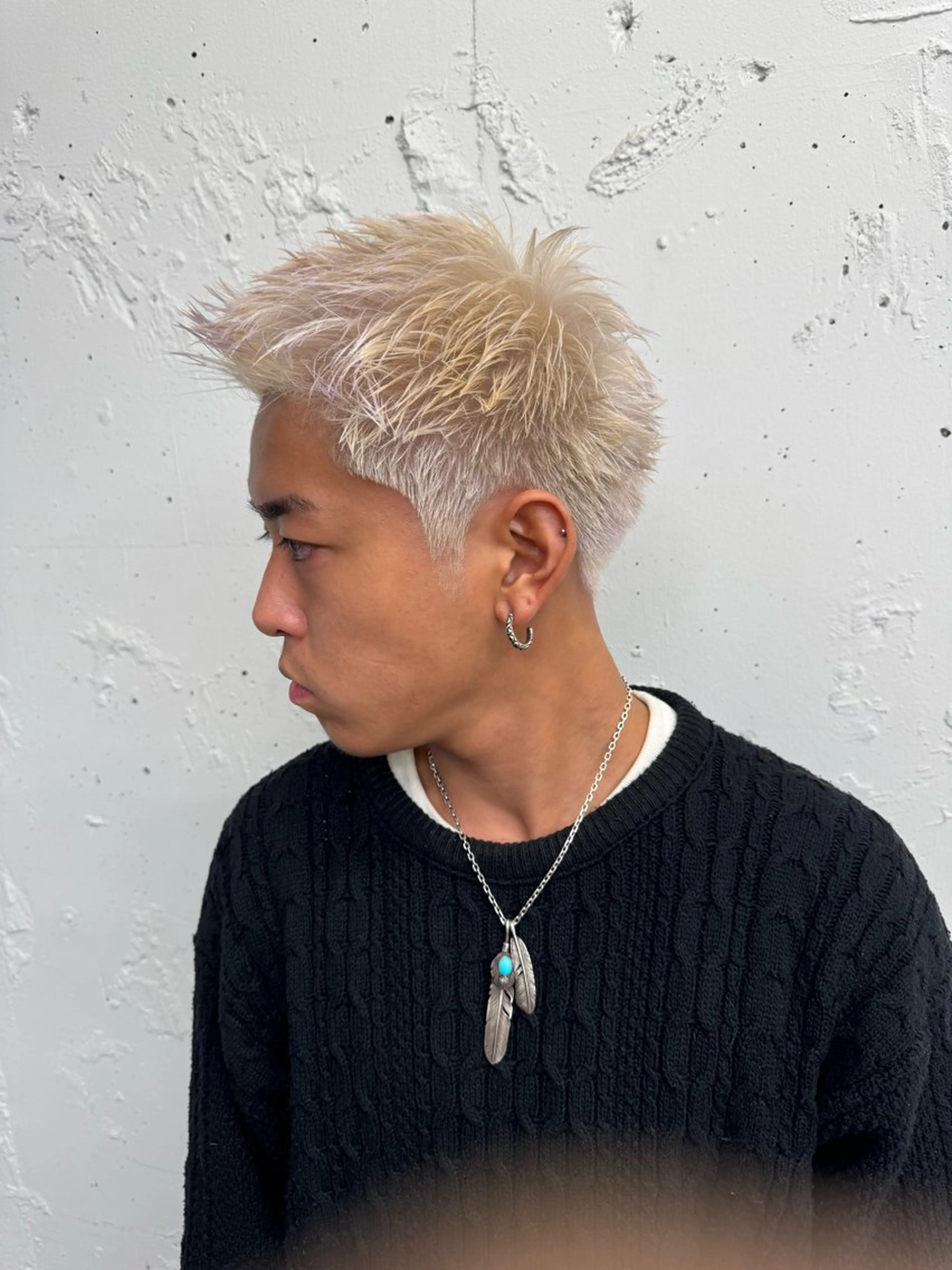 ショート カラー メンズ スパイキーショート 抜きっぱなしブロンド ブロンド ショートヘア カット ヘアカラー トリートメント Hair salon f所属・💈メンズ特化💈 TASUKUのヘアスタイル