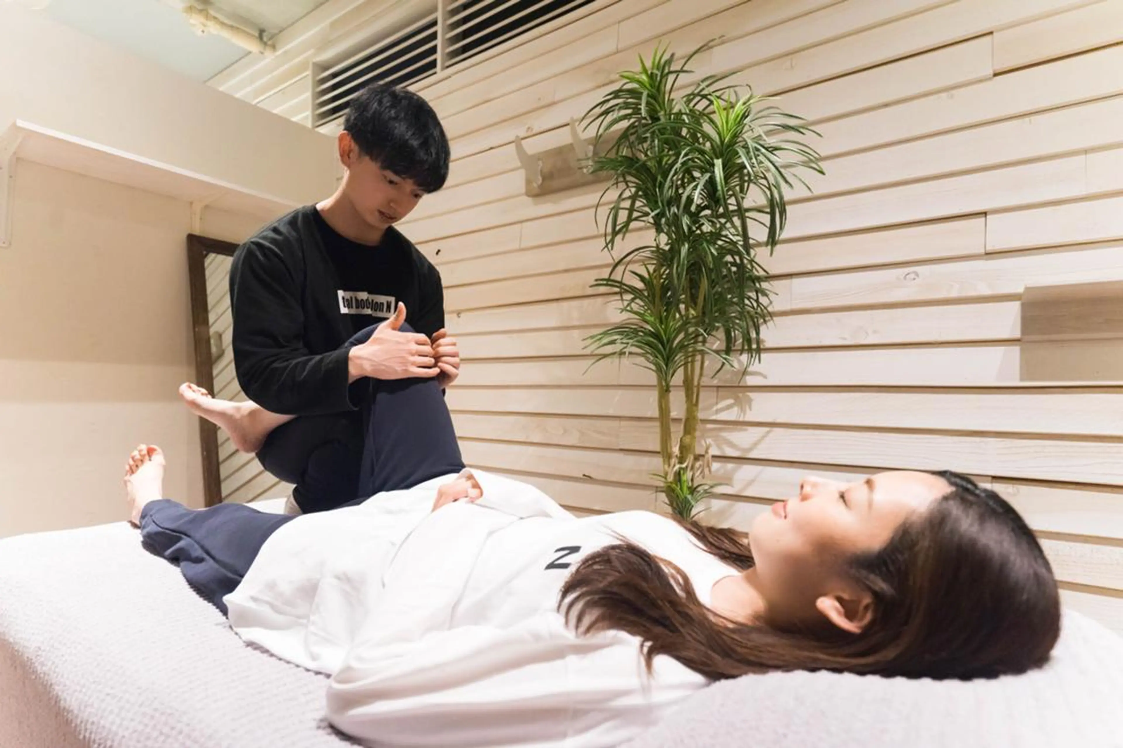 小顔矯正/姿勢矯正 美容整体師　野口杏太のエステ・リラクイメージ