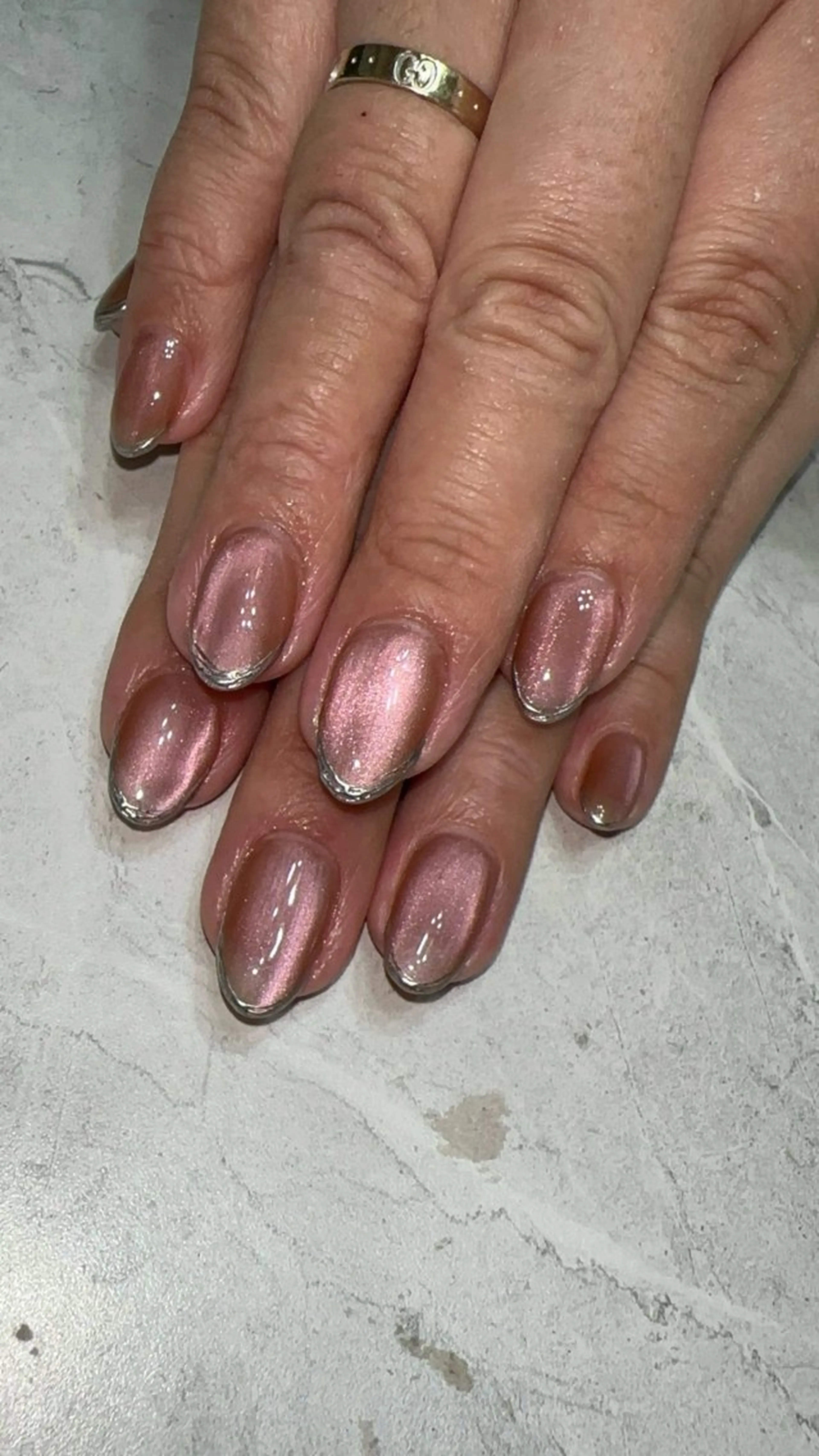 ネイル フレンチネイル マグネットネイル シルバー ハンドネイル Nailsalon Clairのネイルデザイン