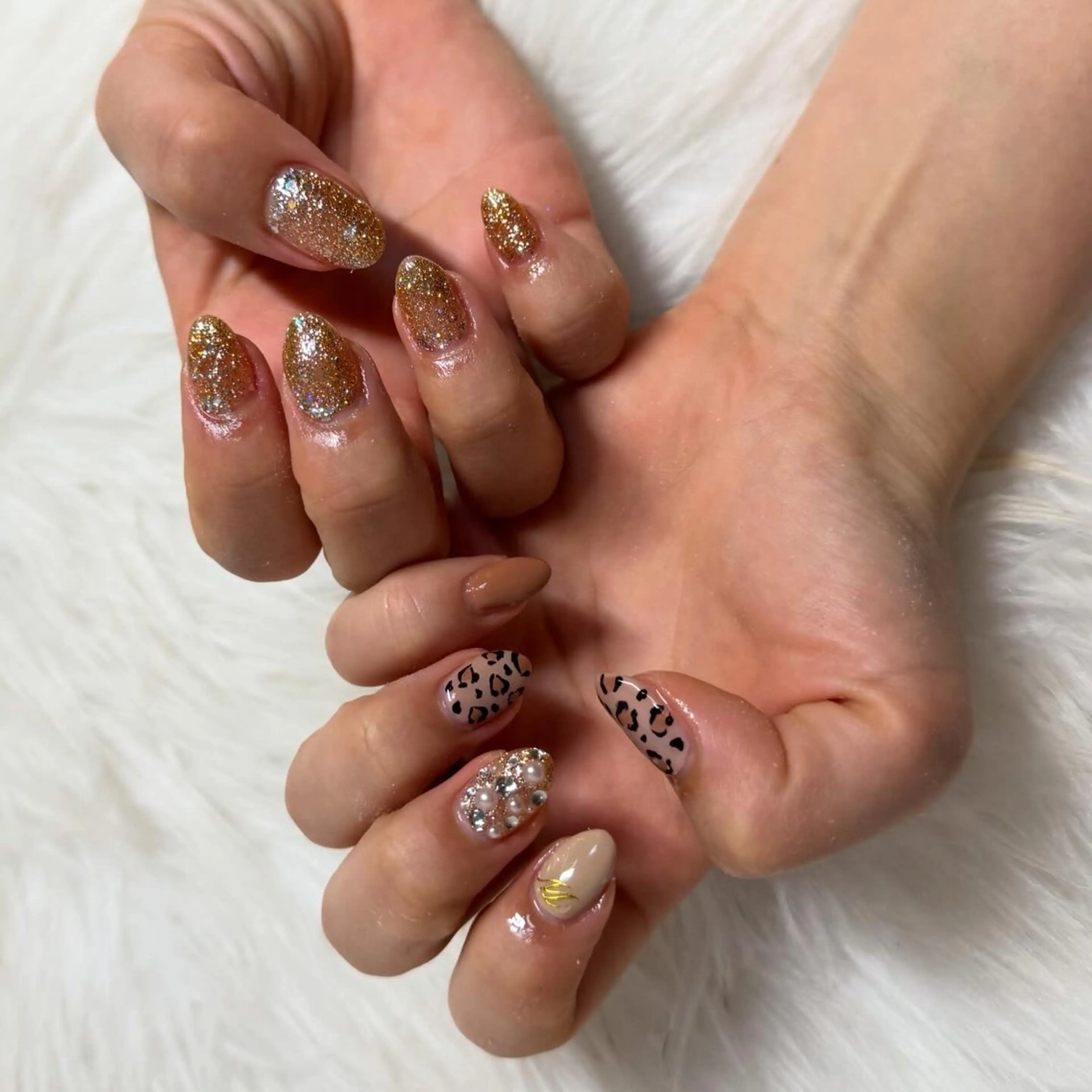 ミディアム ハンドネイル mao .のネイルデザイン