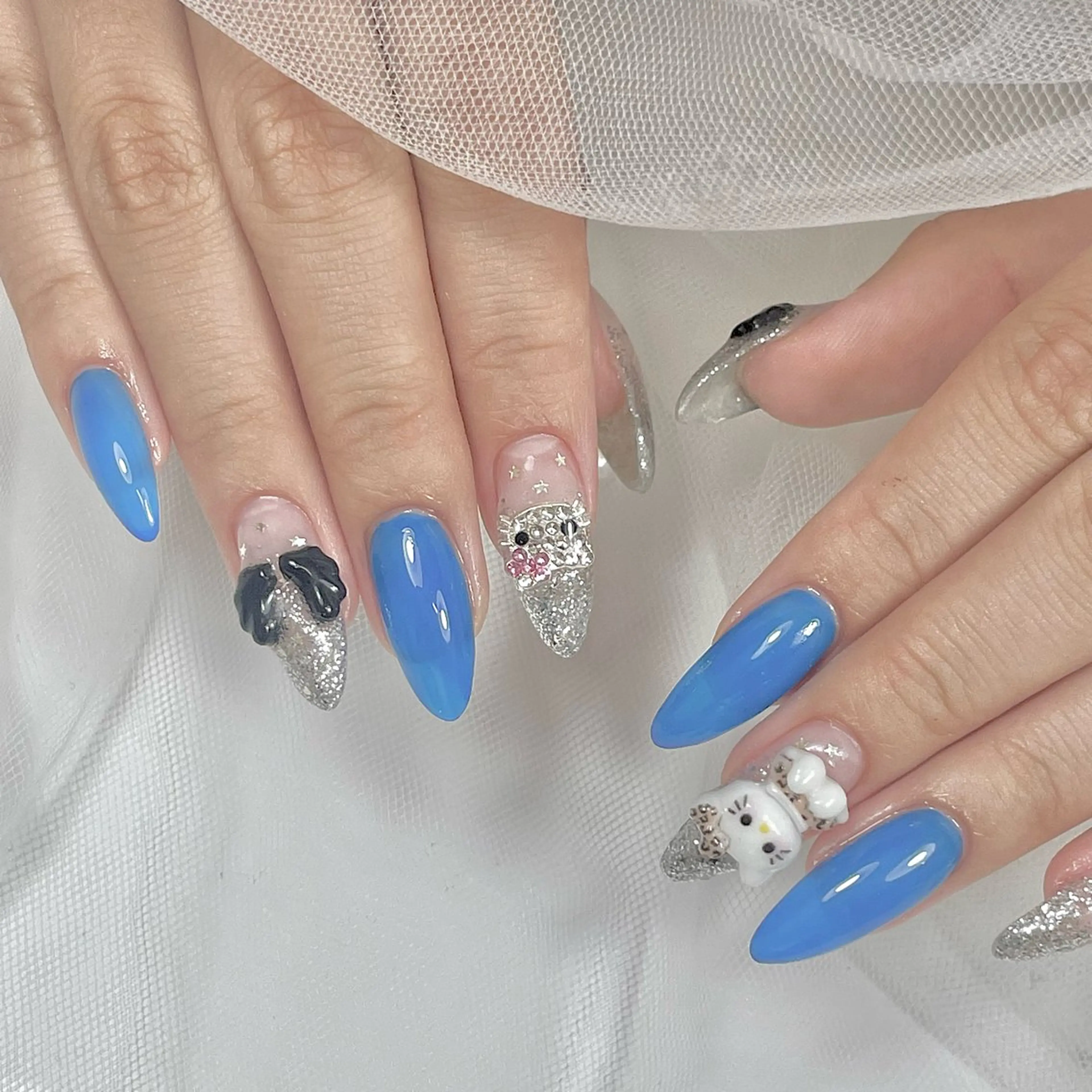 ネイル ハンドネイル 本木 海帆のネイルデザイン