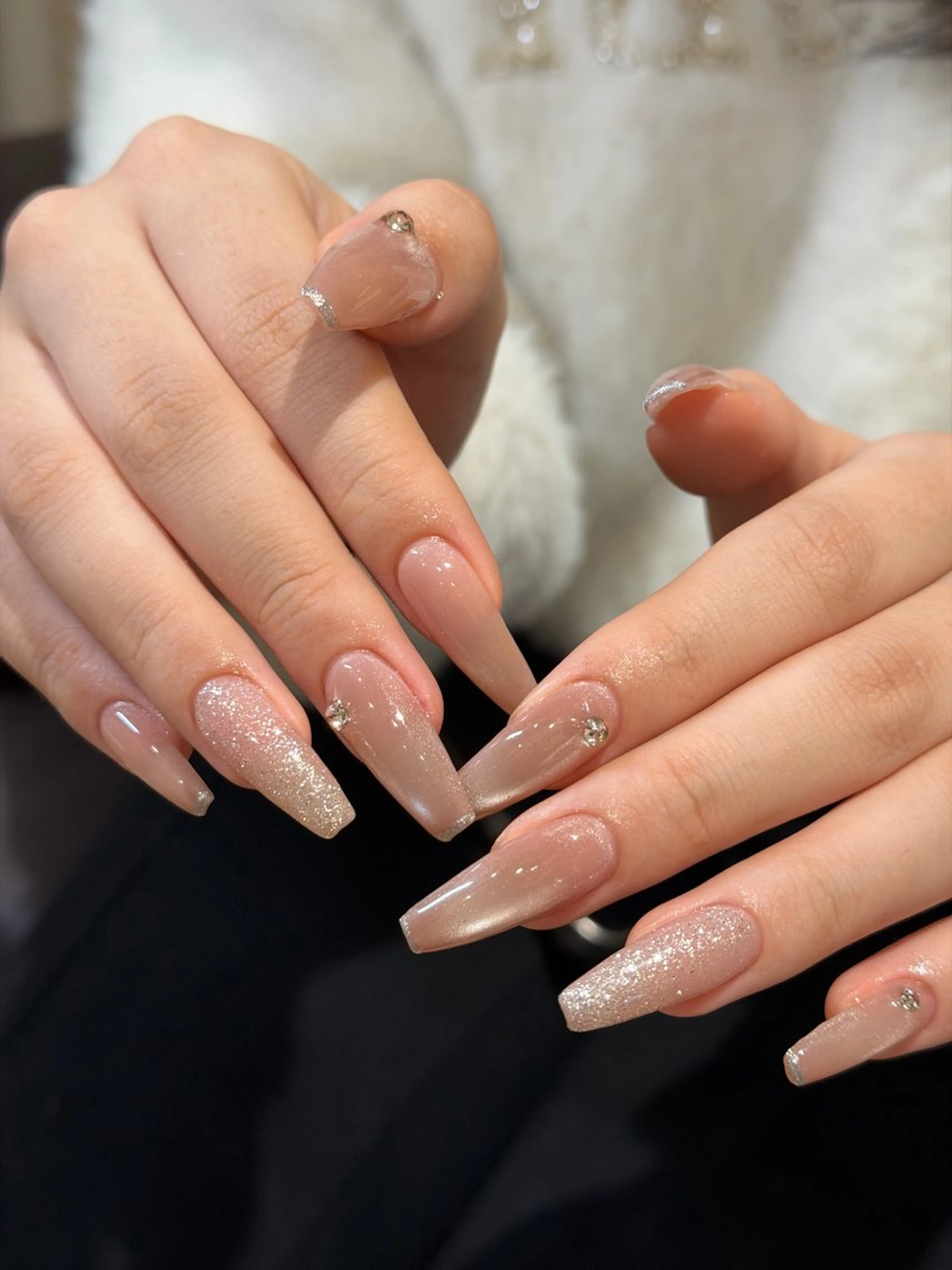 ネイル 氷ネイル・うるうるネイル ハンドネイル NailAVANCE Ichikaのネイルデザイン