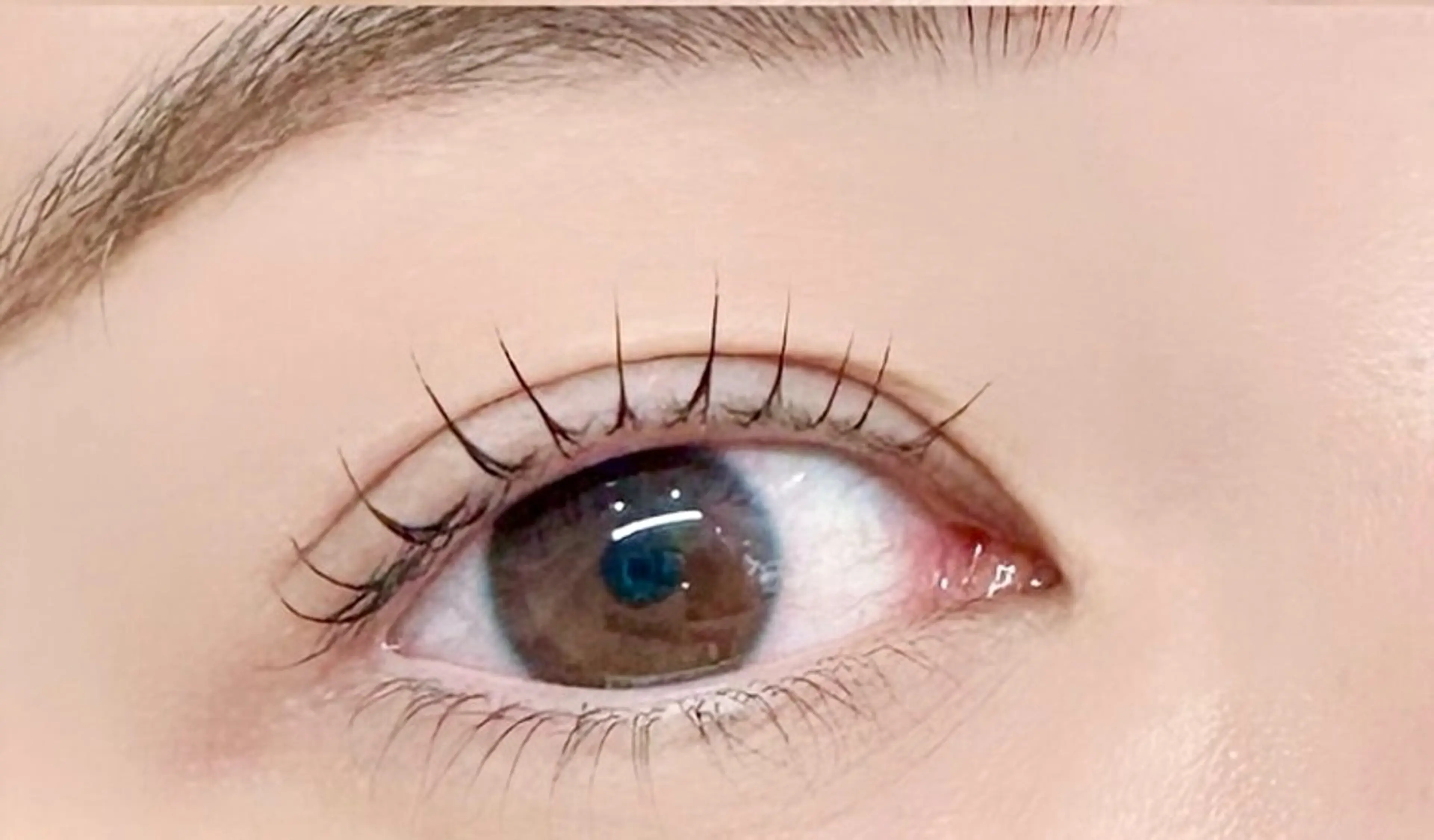 パーマ 岩本 麻那のマツエク・マツパデザイン