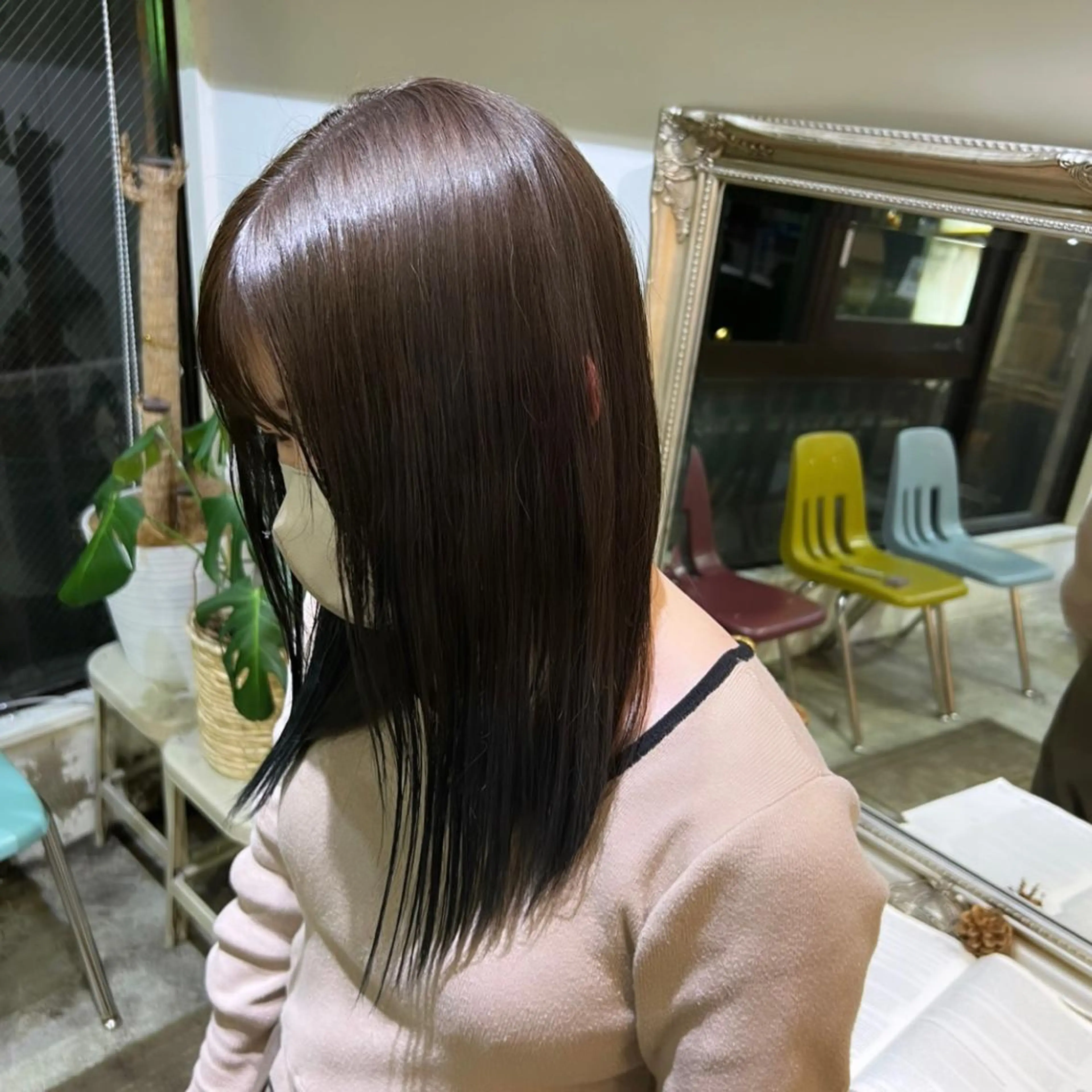 ミディアム カラー アッシュ 透明感カラー オカベ ショウマのヘアスタイル