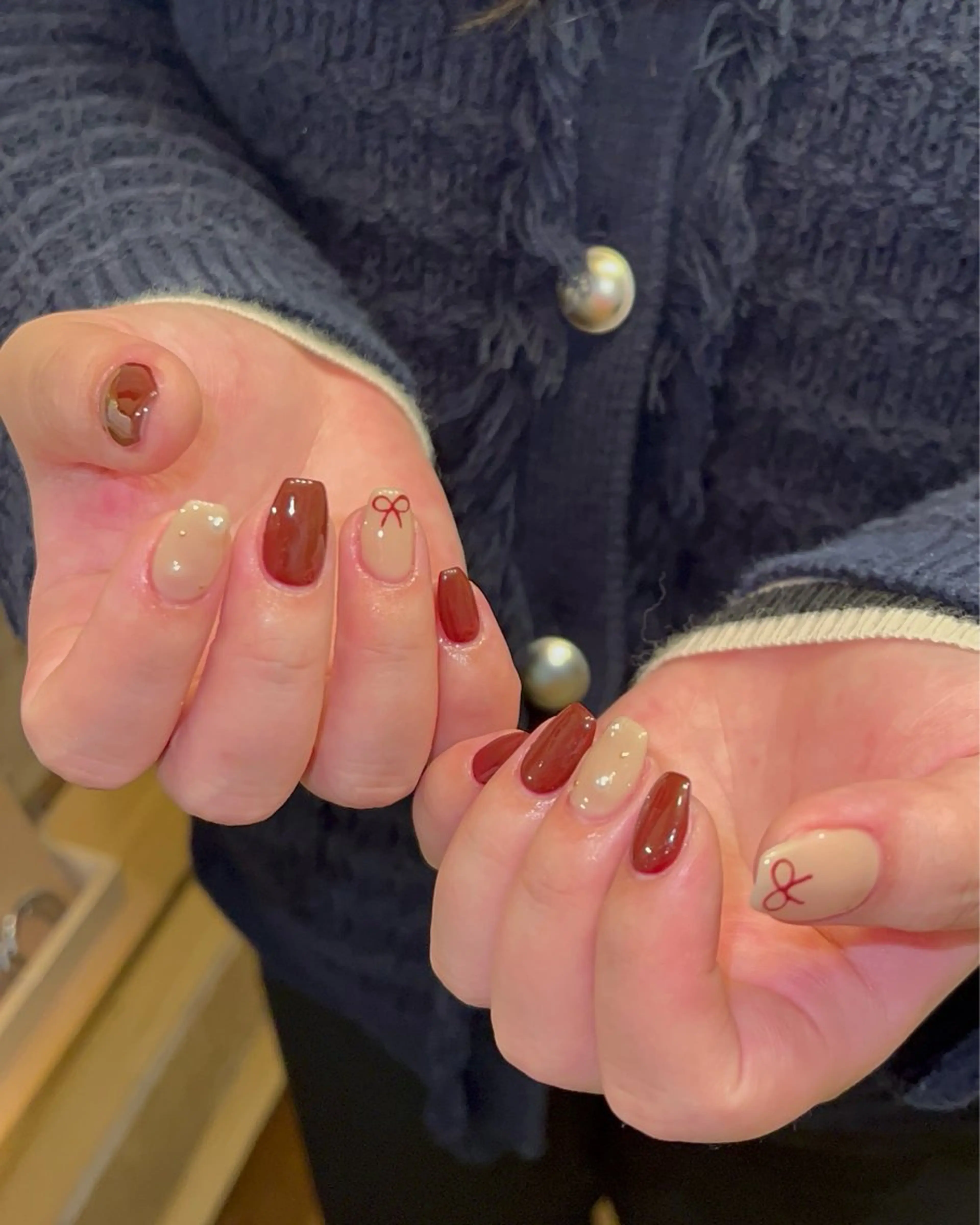 ネイル ハンドネイル フットネイル ハンドケア Nes.Nail所属・Miyagi Asamiのネイルデザイン