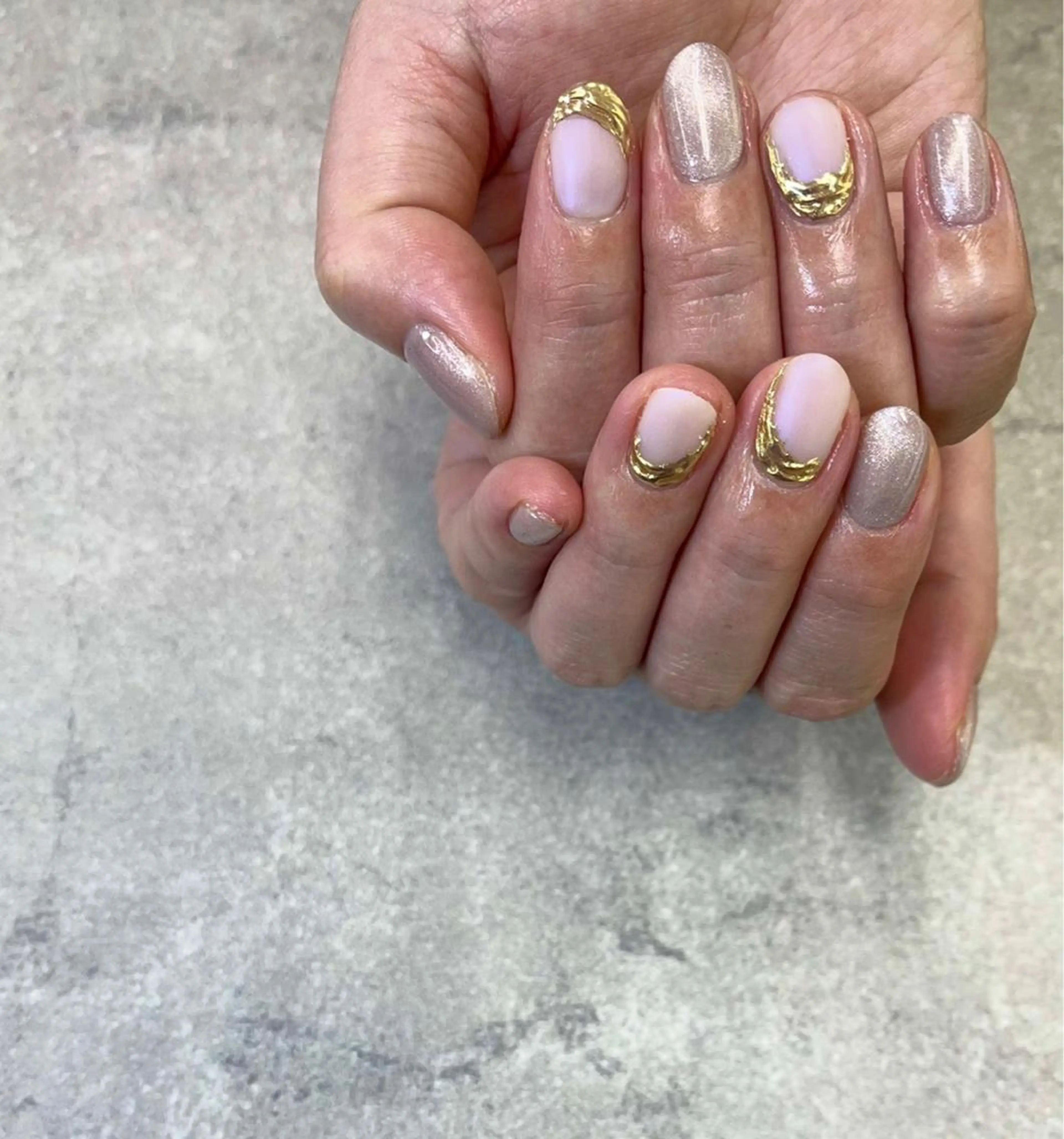 ネイル マグネットネイル ミラーネイル FASTNAIL PLUS 新宿店のネイルデザイン