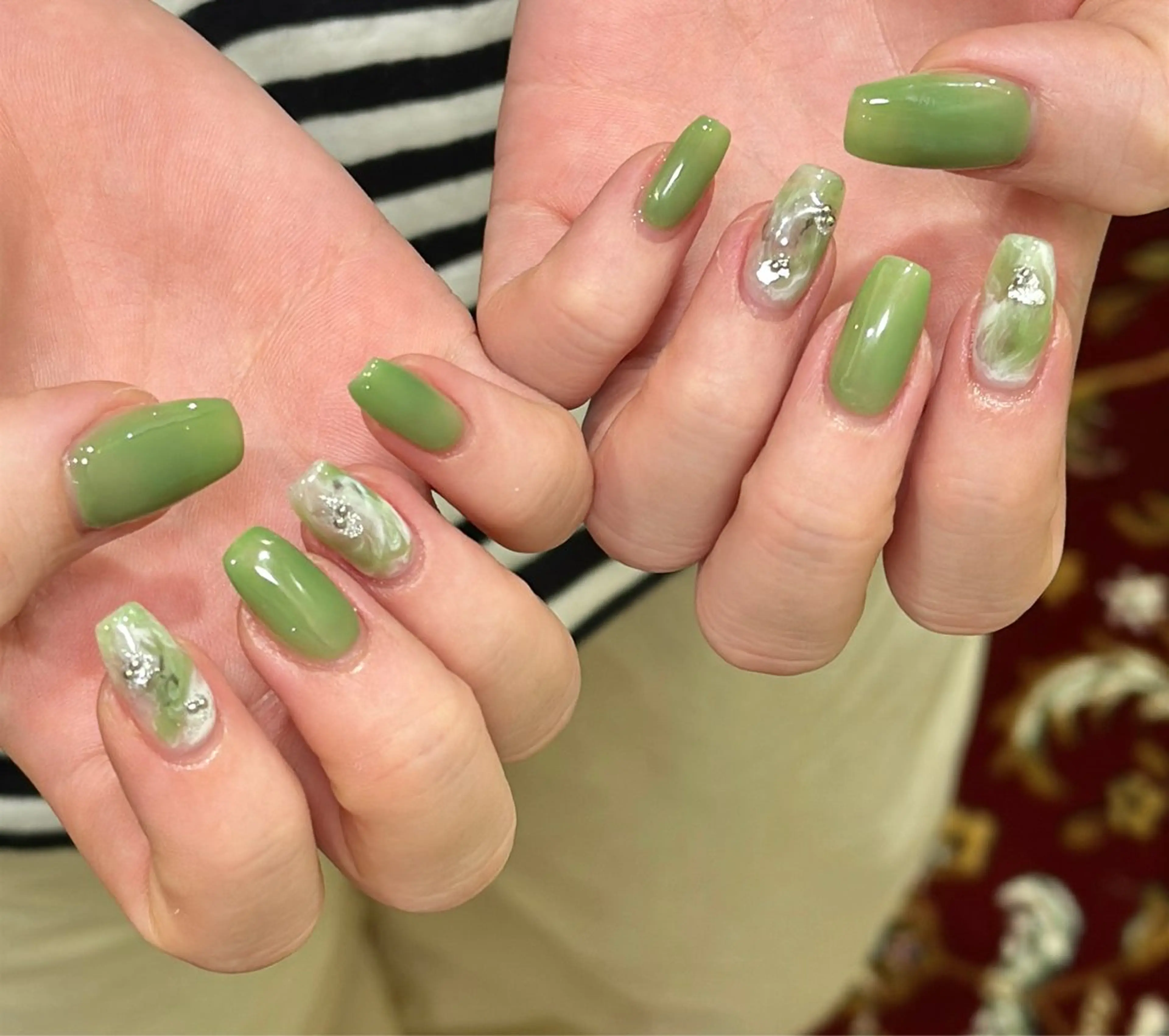 ネイル シンプルネイル NutNut 原宿/北参道【ナットナット】所属・清水 夏澪のネイルデザイン