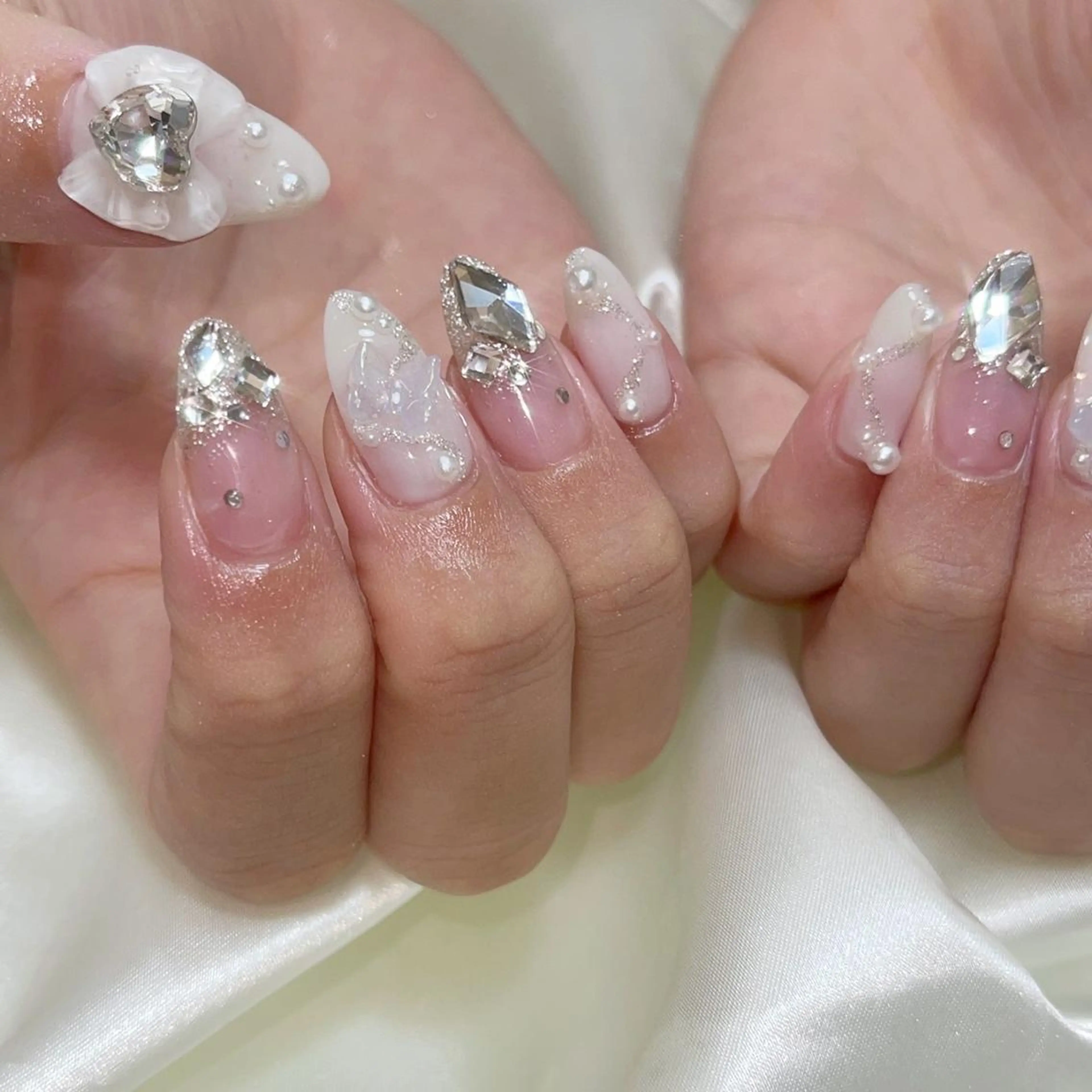 ネイル 🦢✨fein. 原宿店✨🤍の眉毛・アイブロウイメージ