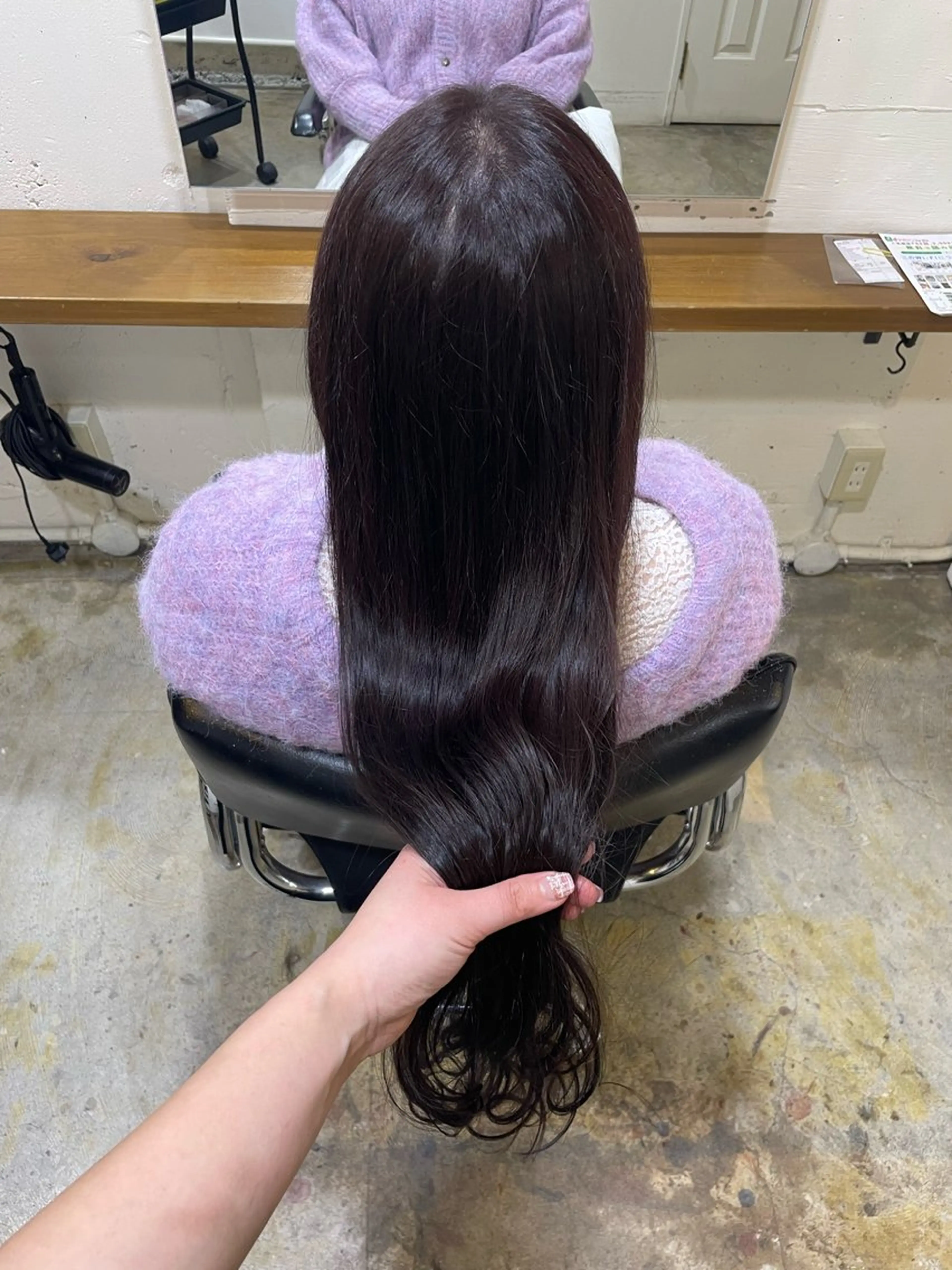 ロング カラー グレージュ ラベンダーカラー ラベンダーグレージュ ラベンダーグレー MIOベージュカラー 柔らかいカラーのヘアスタイル