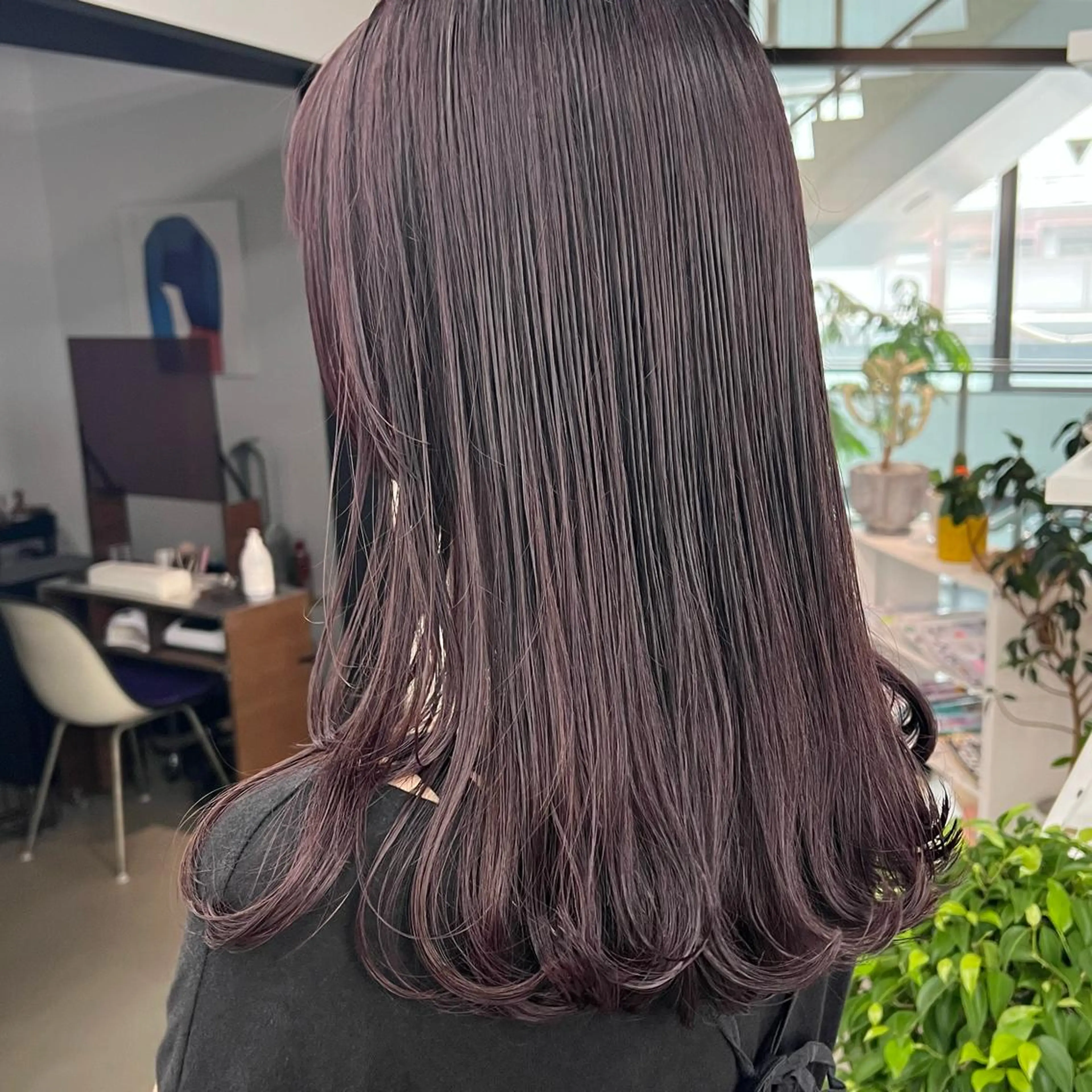 セミロング カラー ブリーチ ブリーチなしカラー Nico所属・Nico🌛 Karenのネイルデザイン