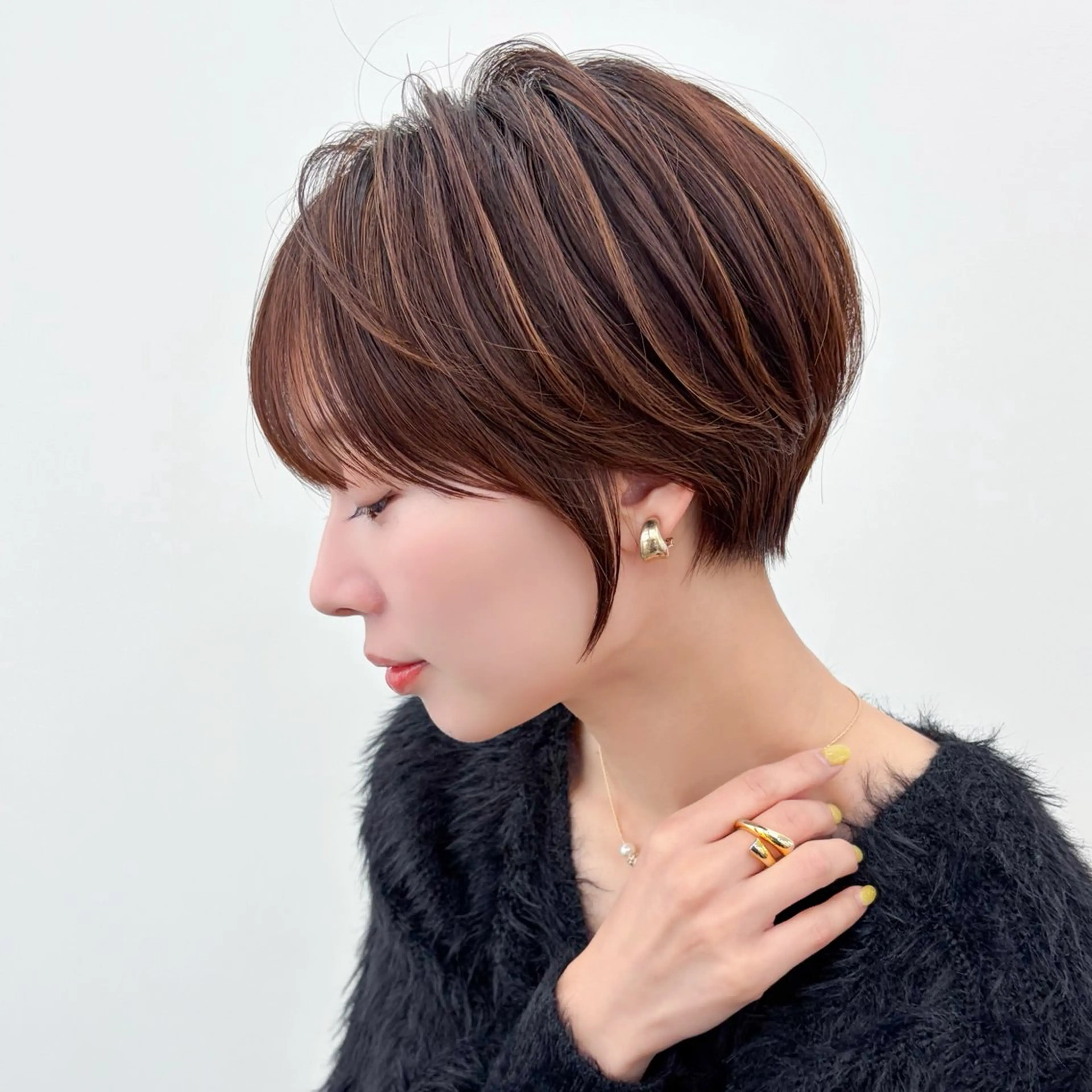 ショート ショート/レイヤー/ 縮毛矯正/ 渡邊莉玖のヘアスタイル